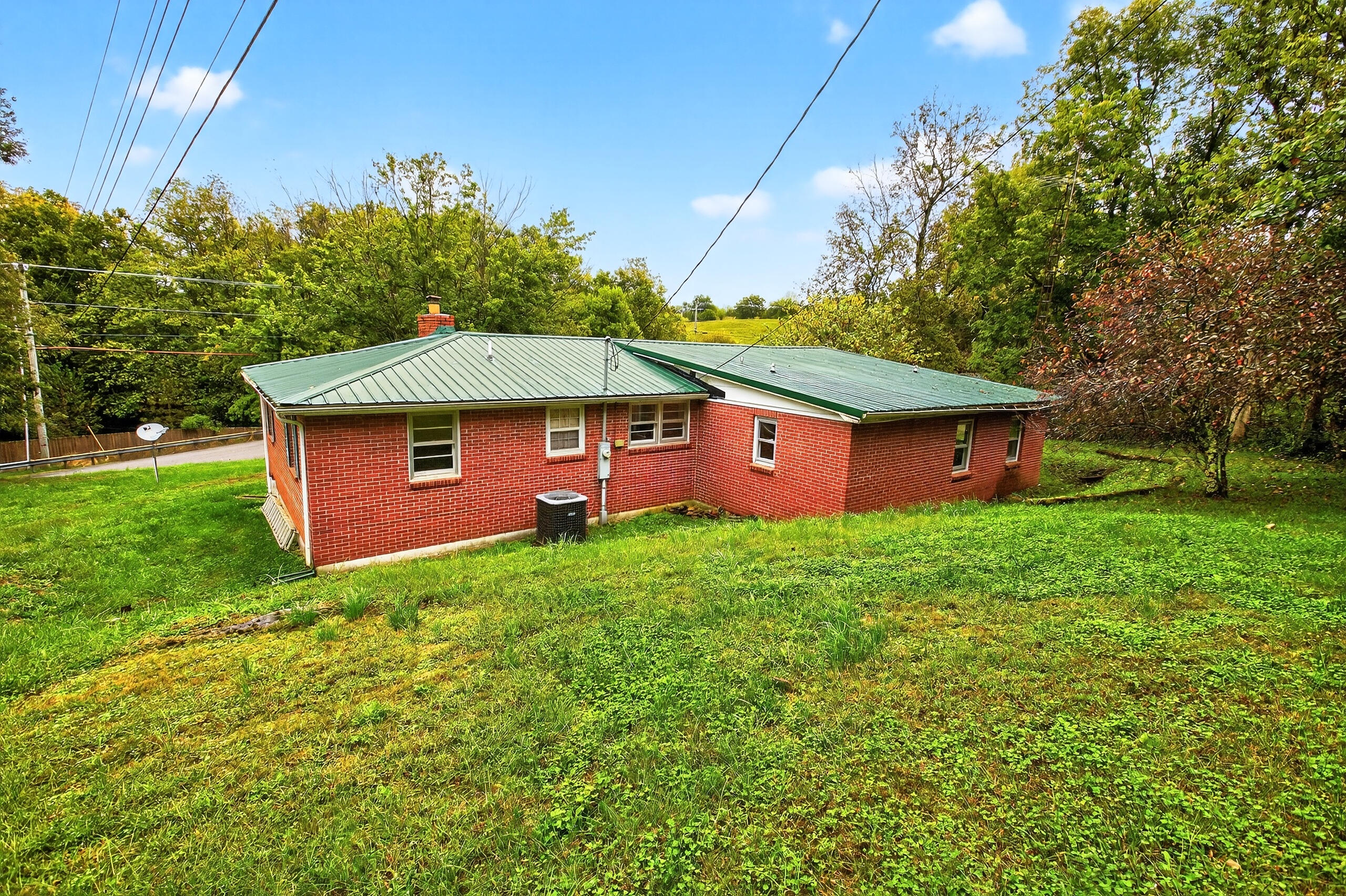 1465 Chenault Bridge Road Property Photo 4