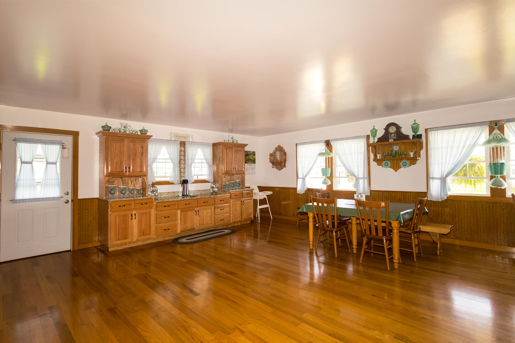 4962 Kendall Springs Road Property Photo 12