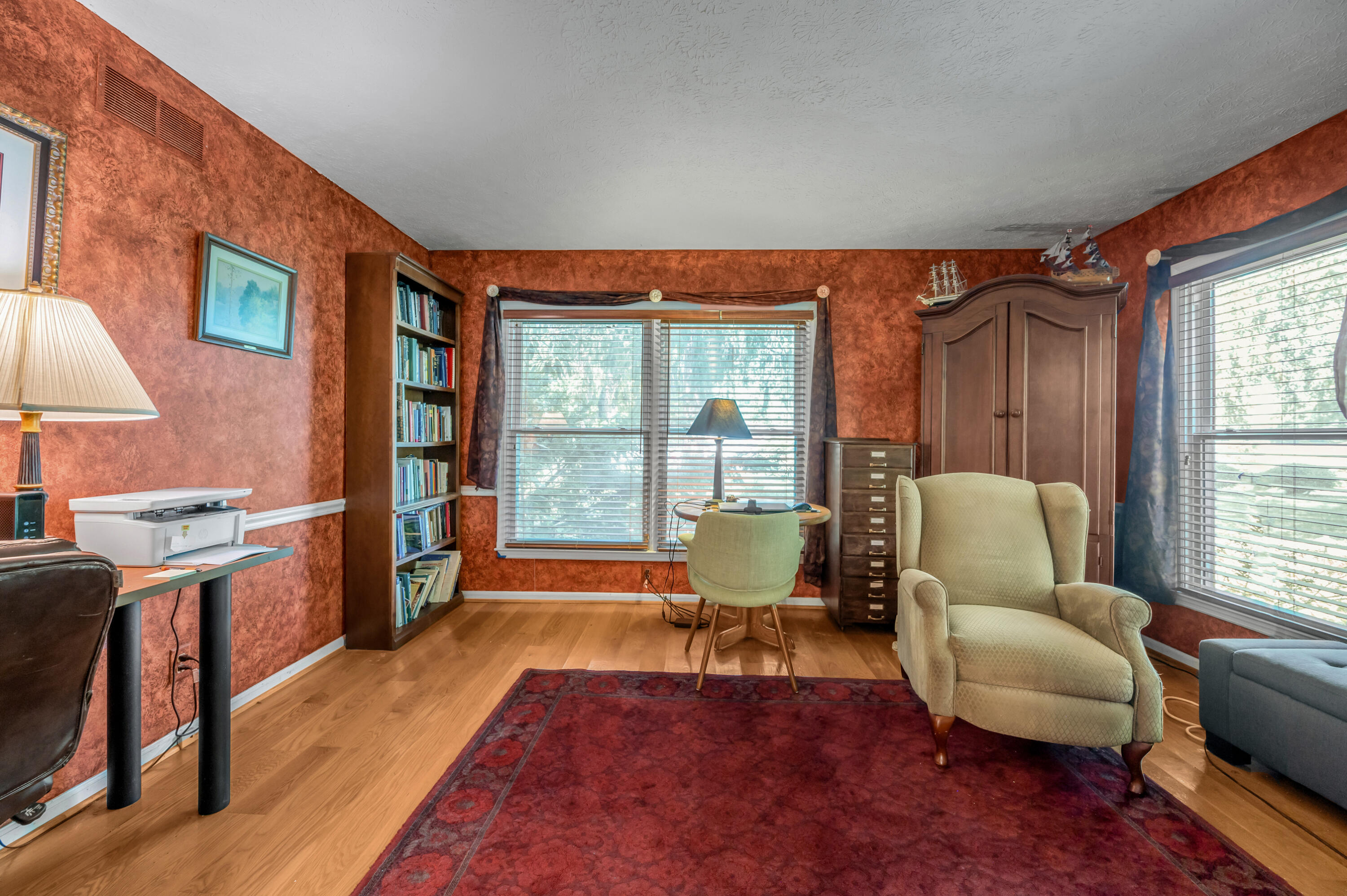 120 Creekside Drive Property Photo 18