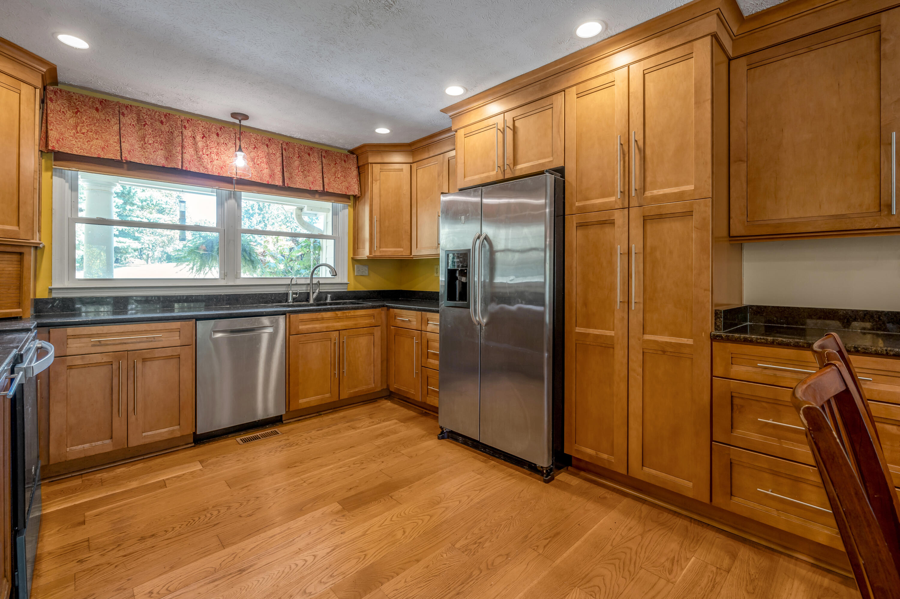 120 Creekside Drive Property Photo 26