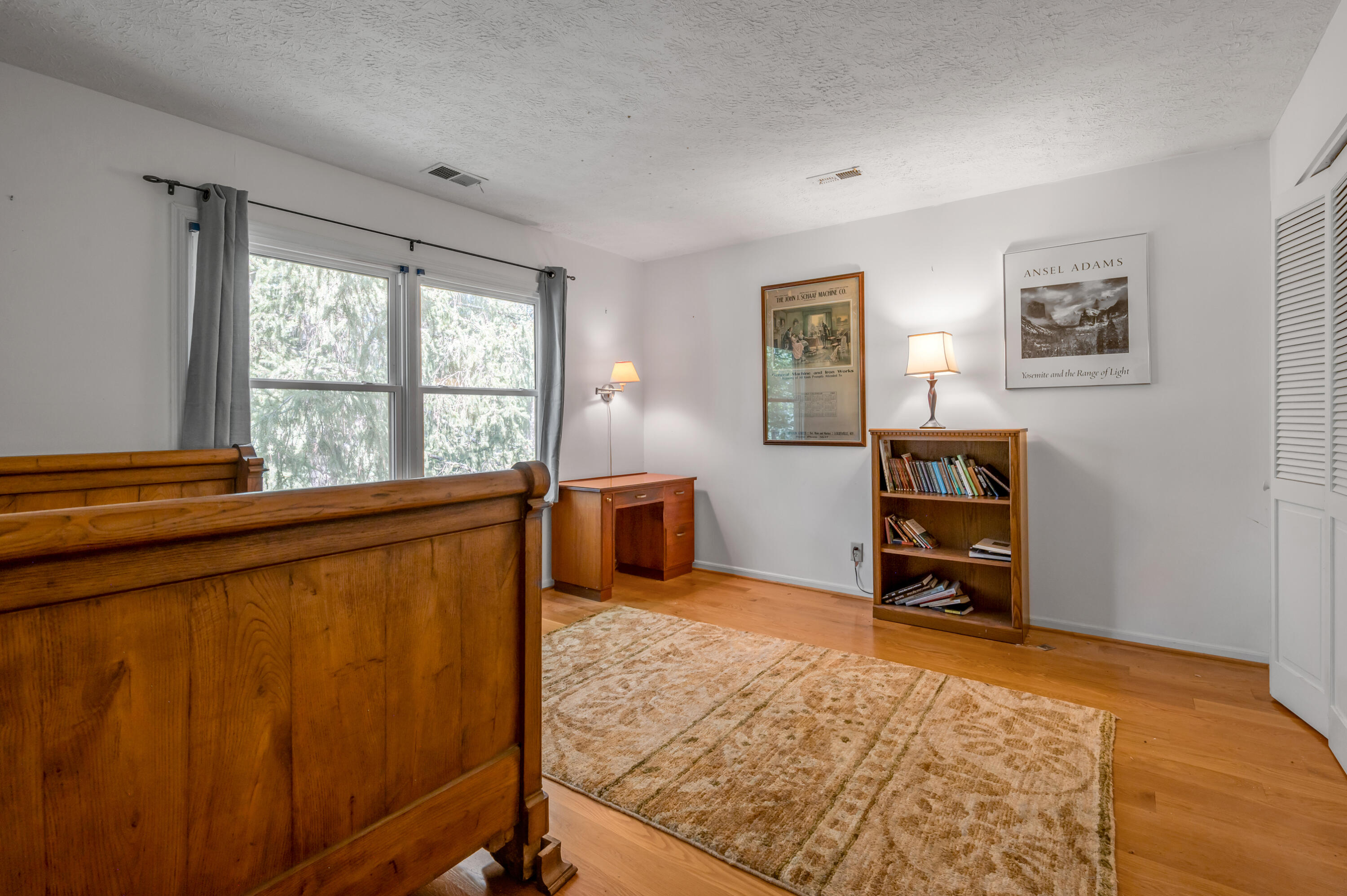 120 Creekside Drive Property Photo 44