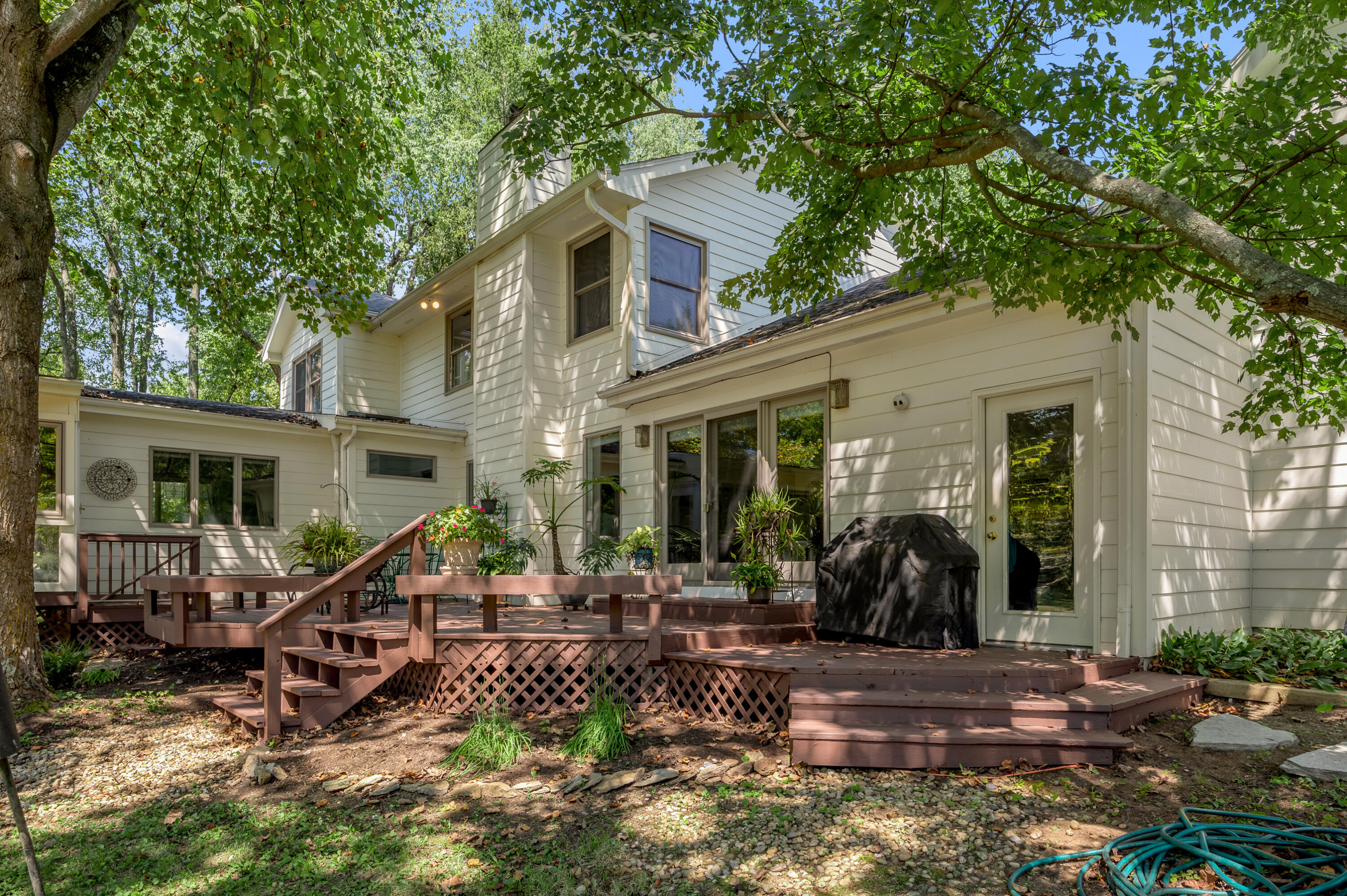 120 Creekside Drive Property Photo 63