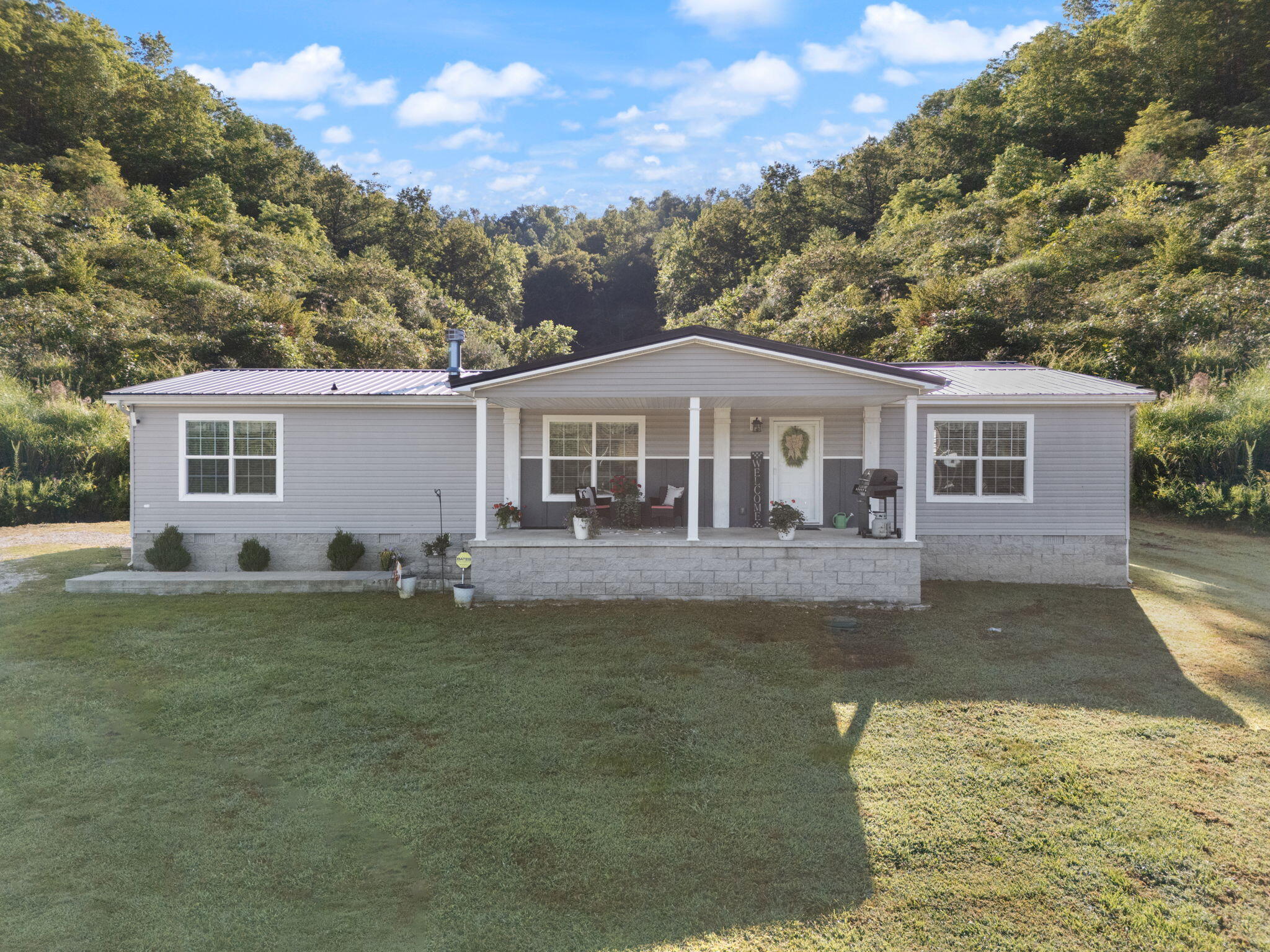 3761 Down And Around Road Property Photo 4