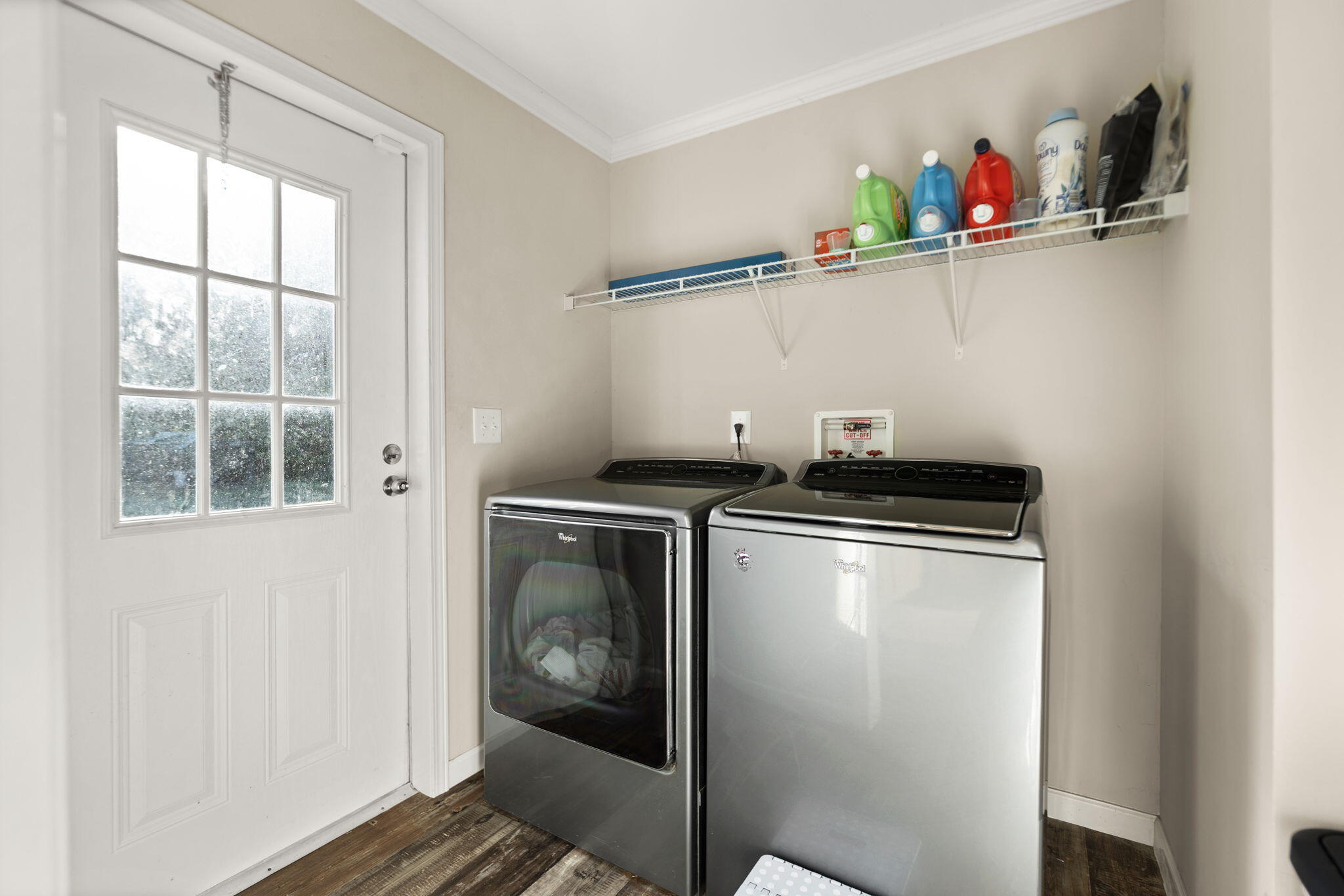 3761 Down And Around Road Property Photo 16
