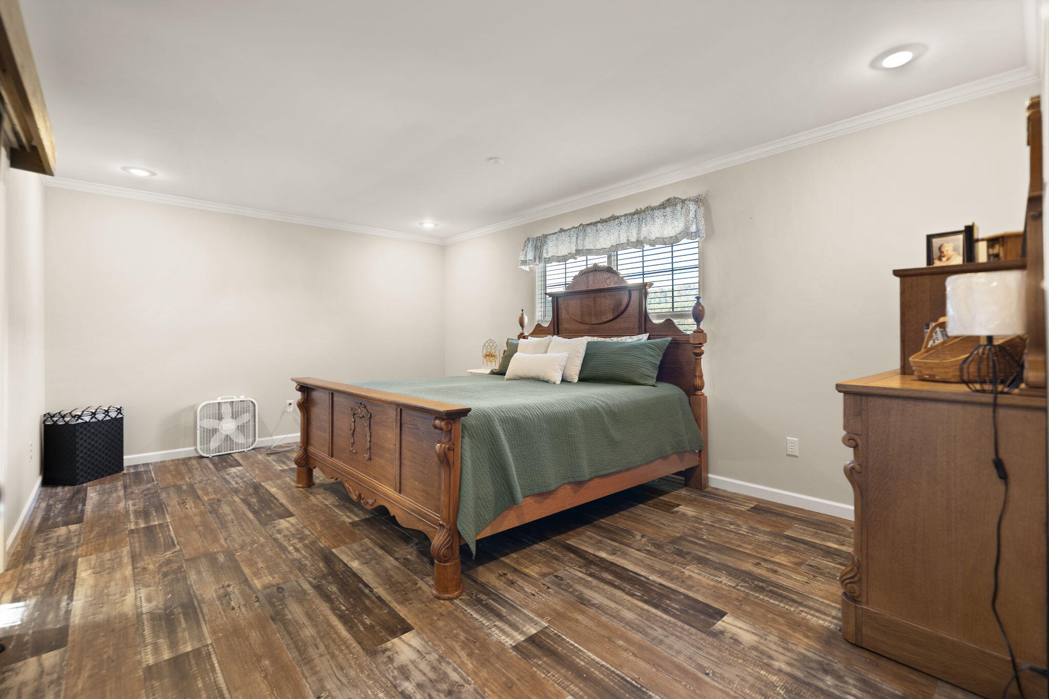 3761 Down And Around Road Property Photo 19