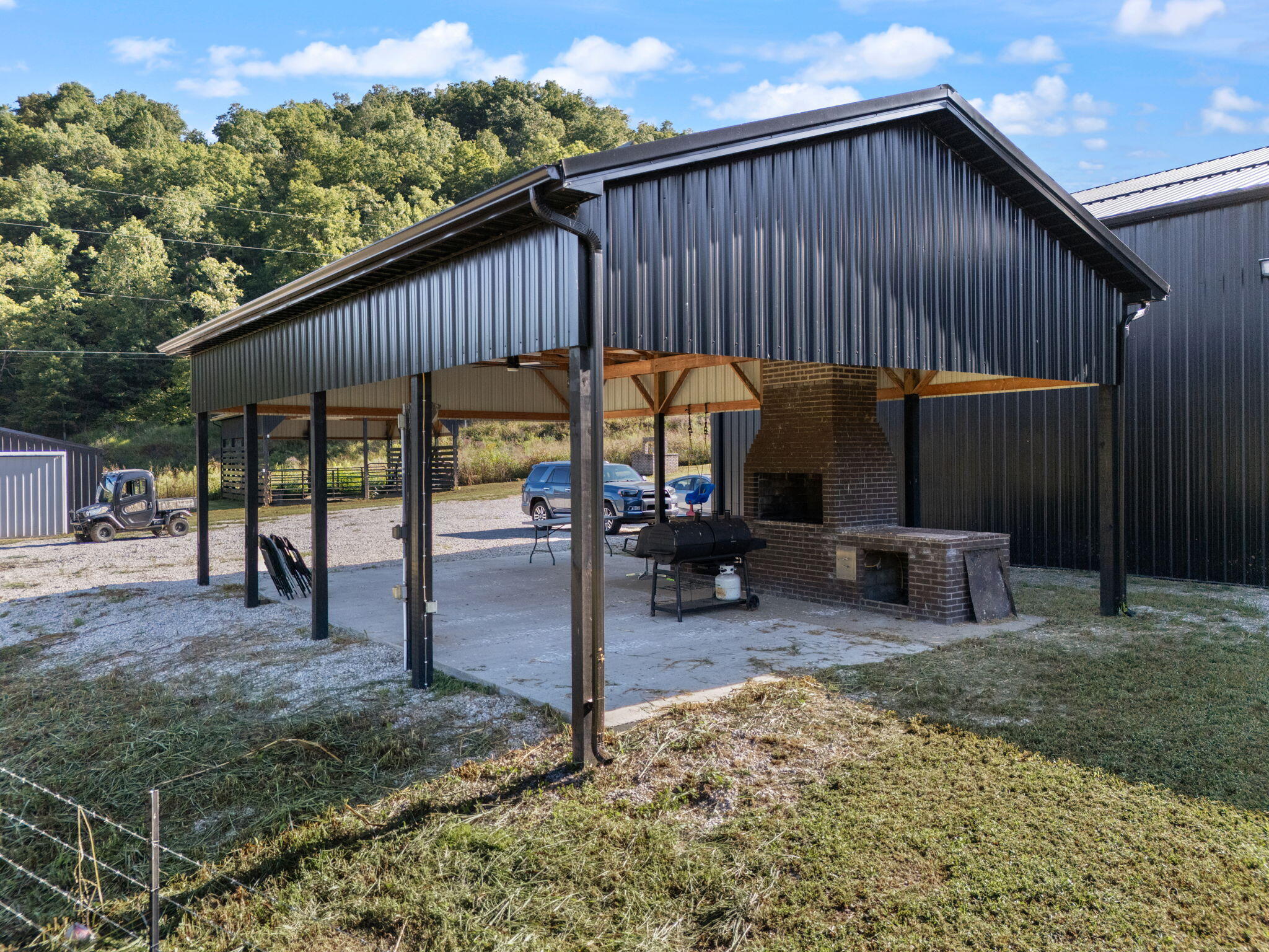 3761 Down And Around Road Property Photo 31