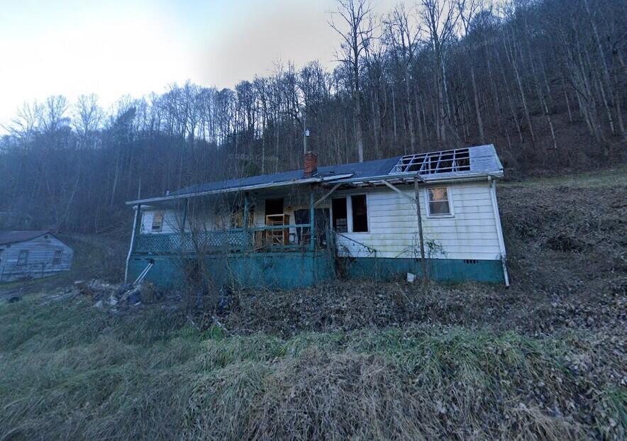 3808 Ky-7 Property Photo 1