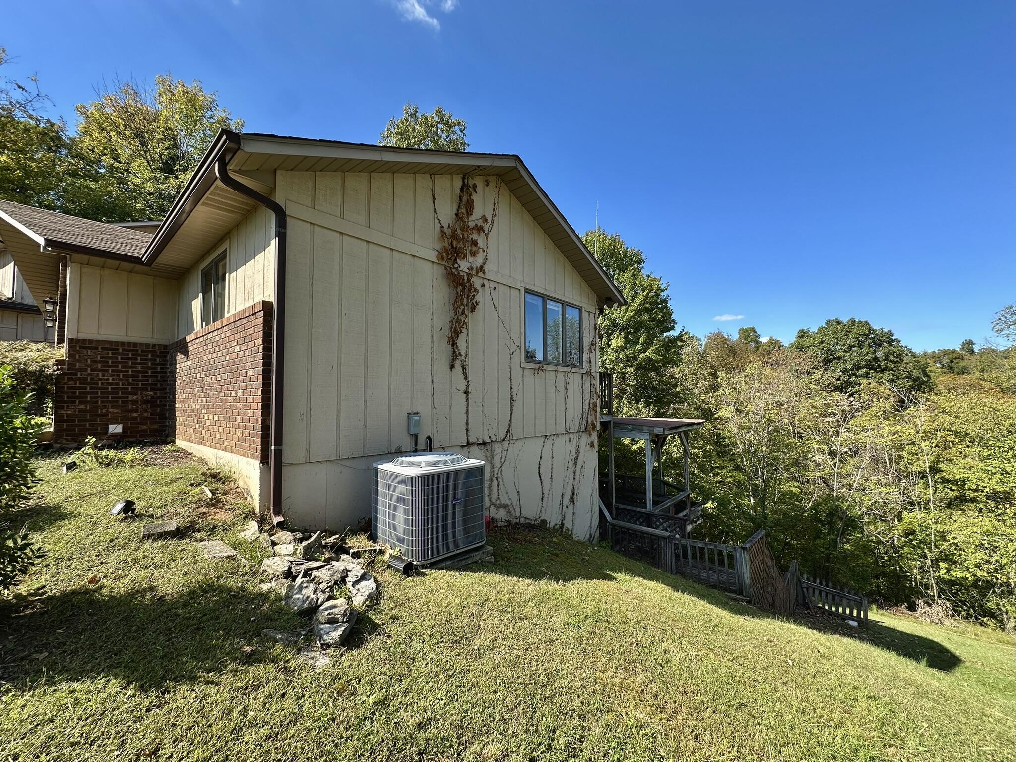 607 Old Lock 21 Road Property Photo 65