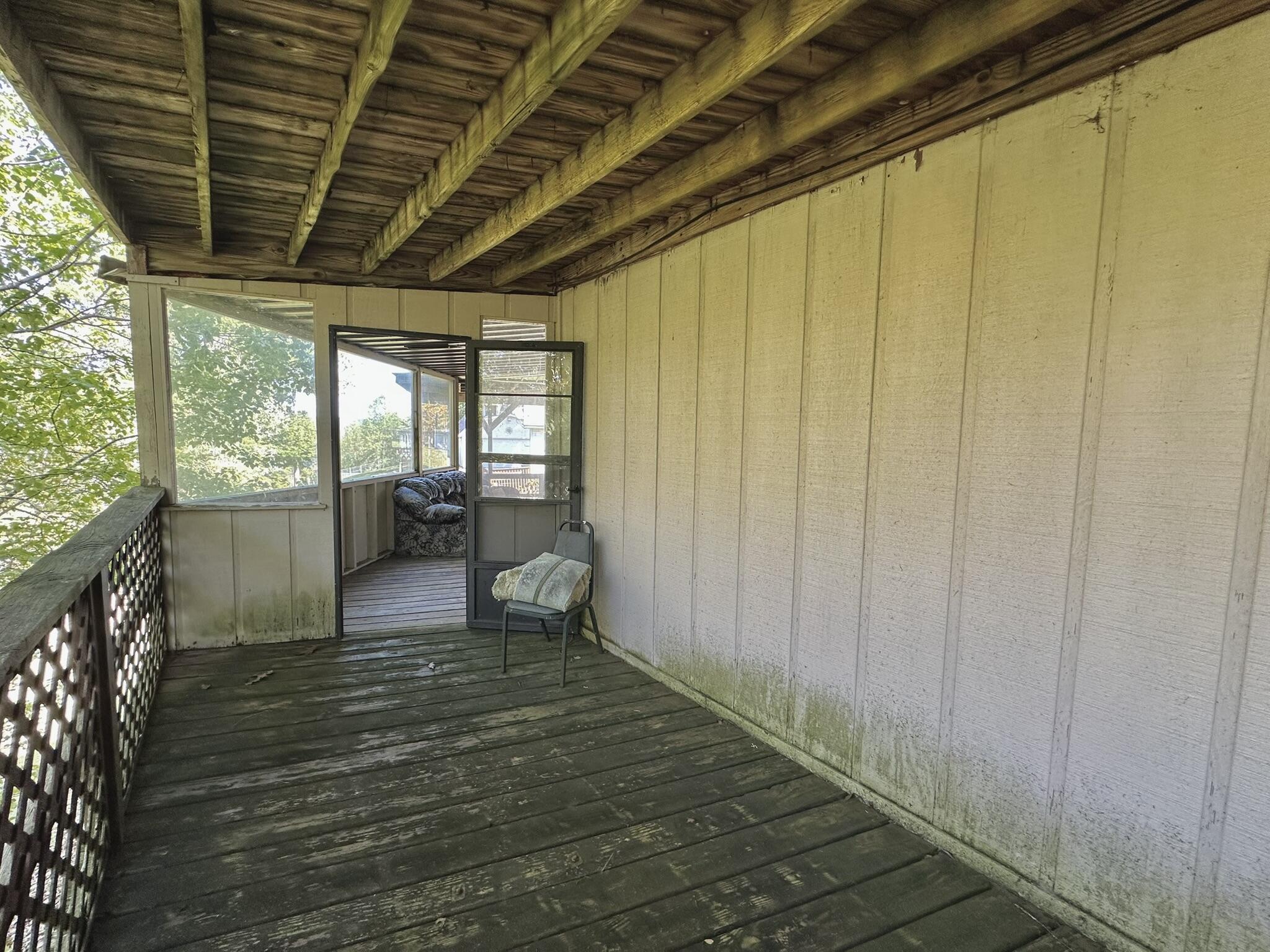 607 Old Lock 21 Road Property Photo 80