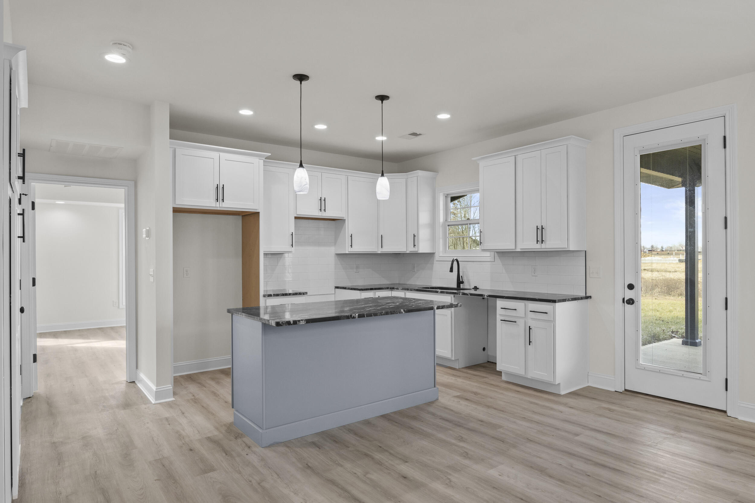 330 Mohegan Trail Property Photo 15