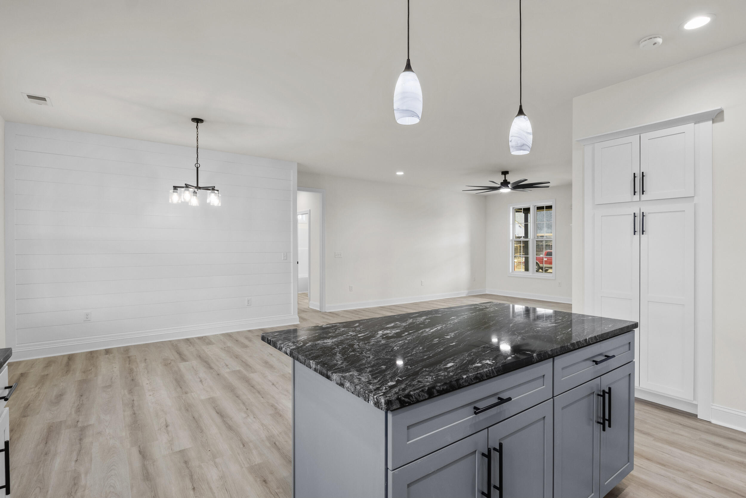 330 Mohegan Trail Property Photo 18