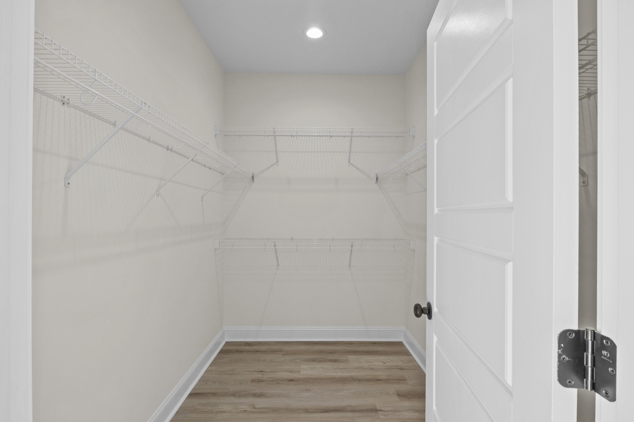 330 Mohegan Trail Property Photo 24