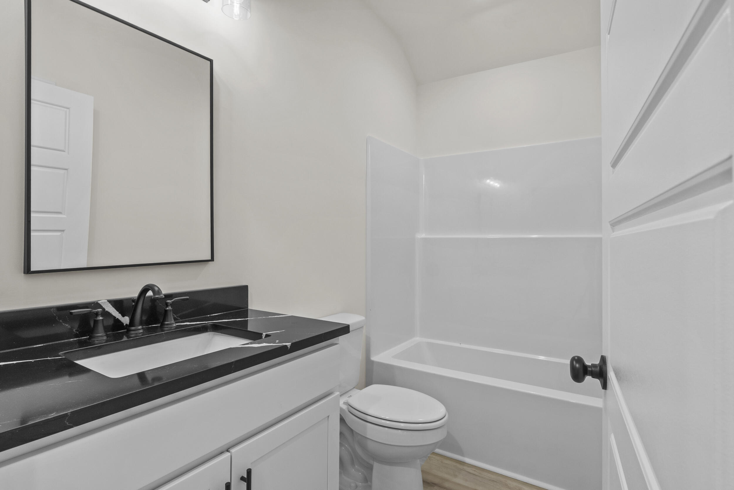 330 Mohegan Trail Property Photo 35