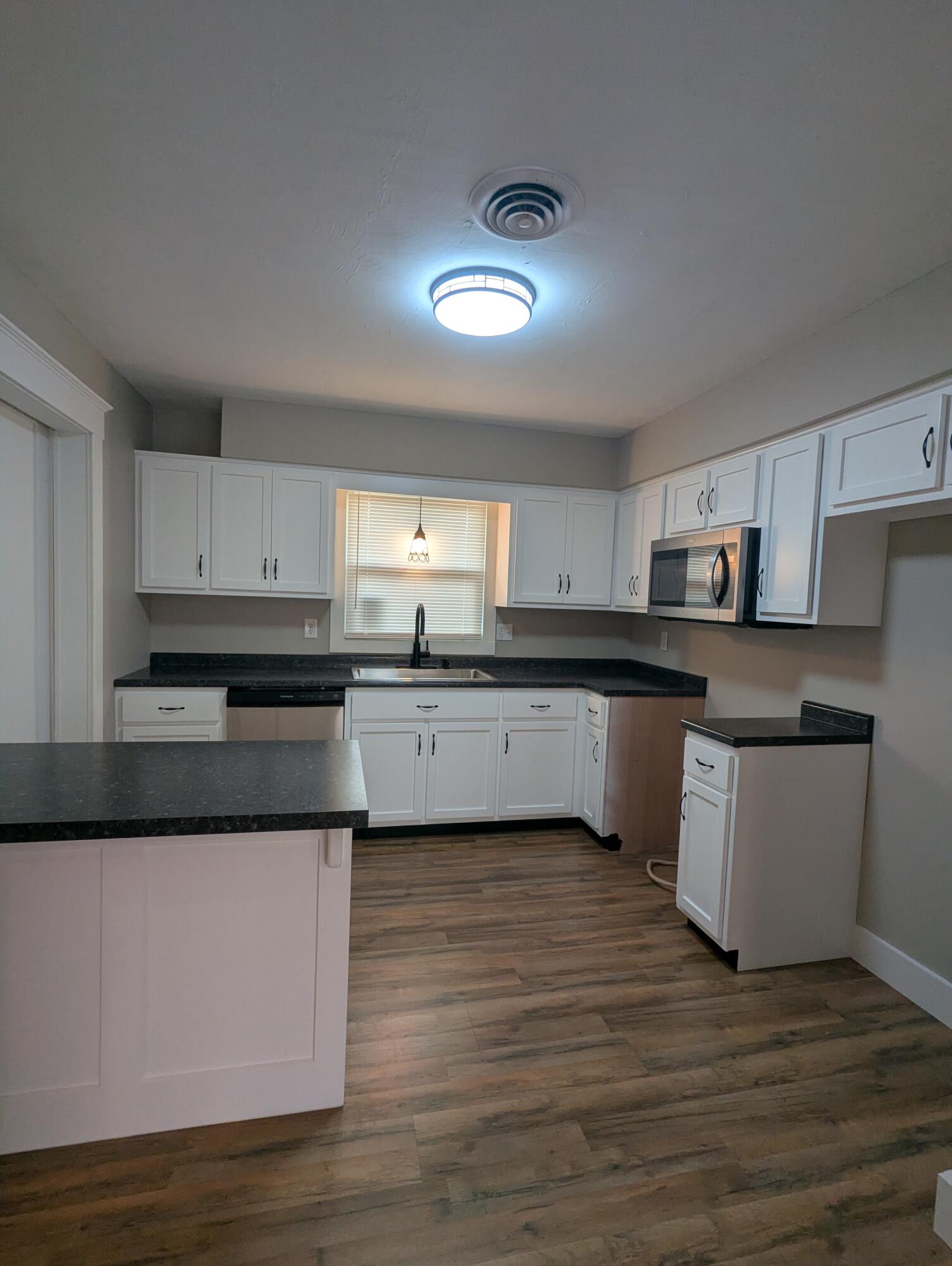 212 Virgil Street Property Photo 6
