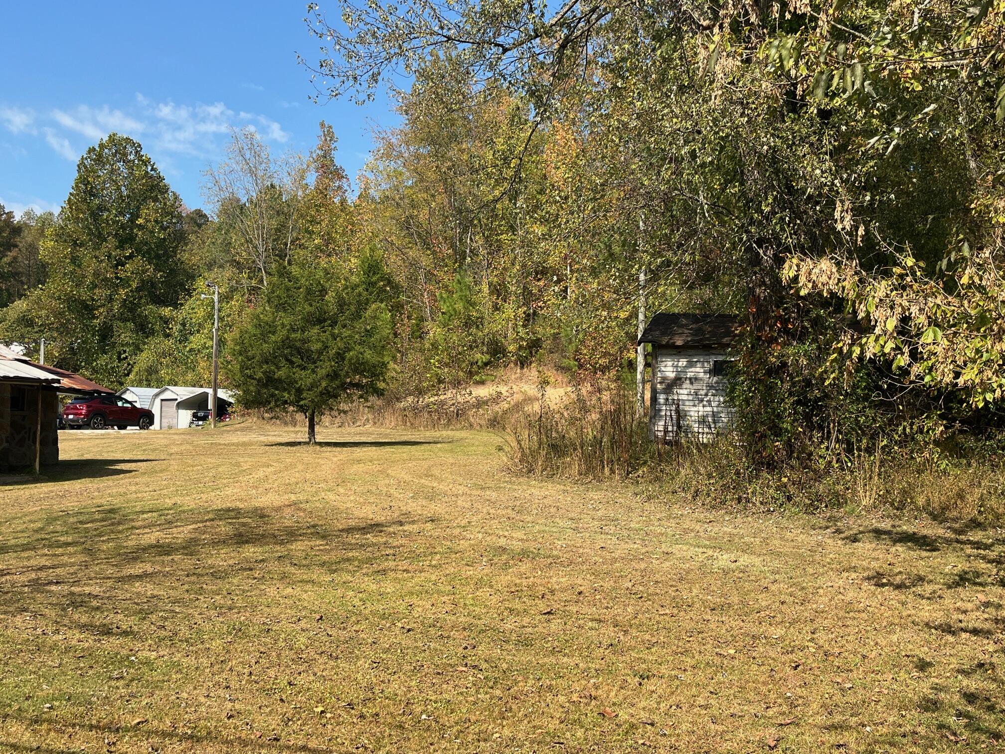 341 Ky 930 Property Photo 8