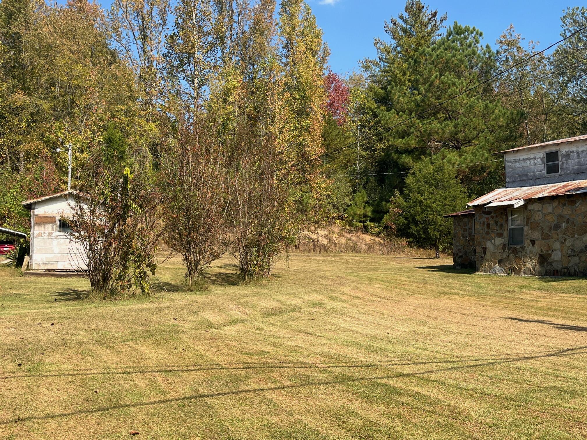 341 Ky 930 Property Photo 9