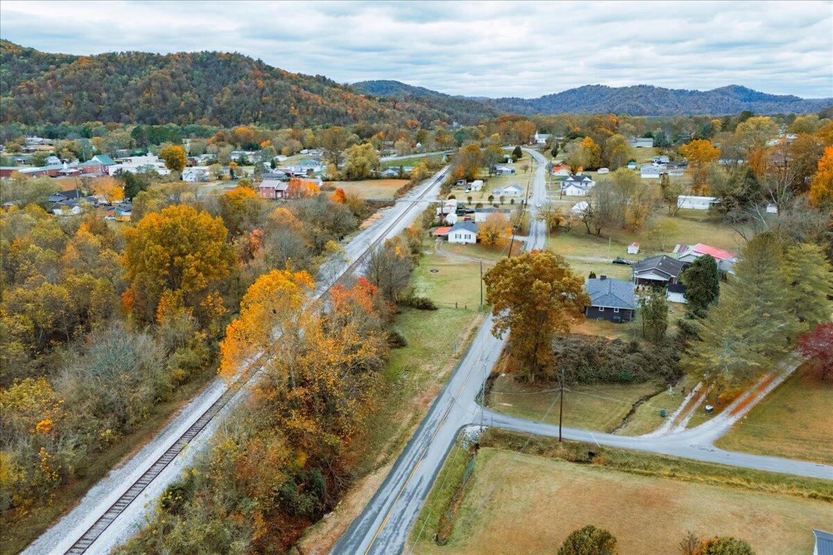 341 Ky 930 Property Photo 33