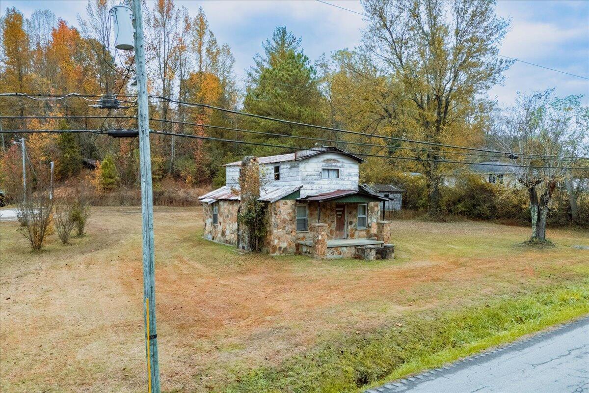 341 Ky 930 Property Photo 35