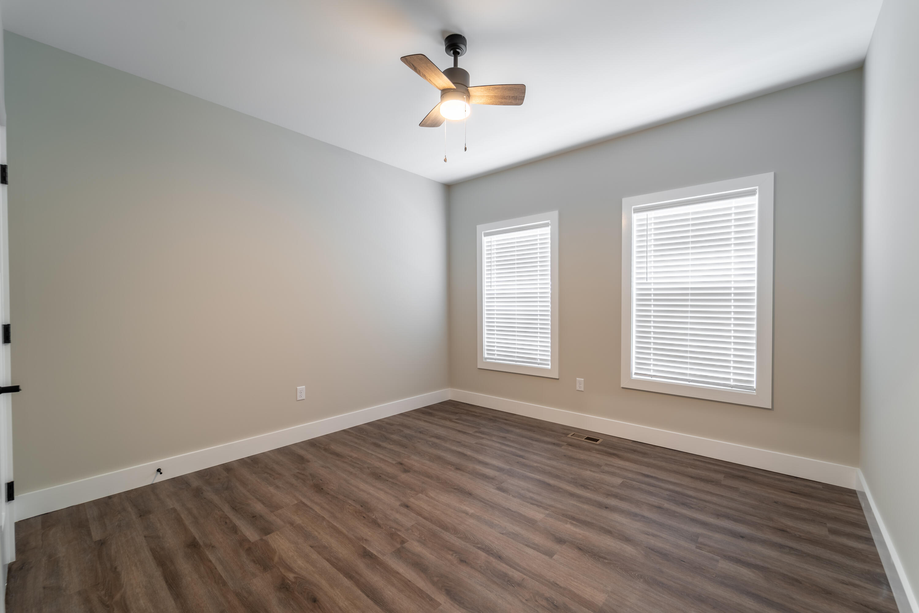 156 Central Park Avenue Property Photo 33