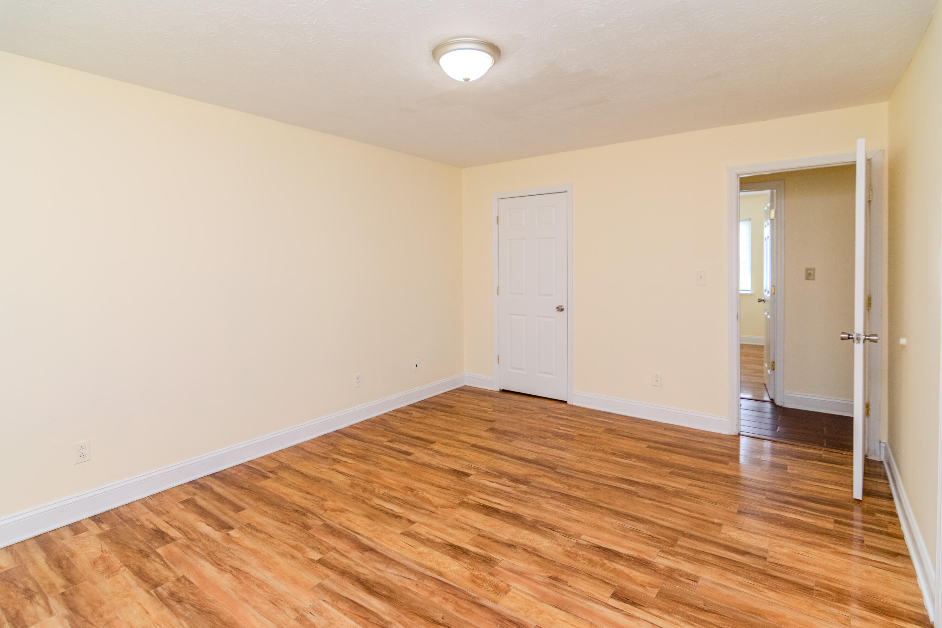 3829 Niagara Drive Property Photo 21