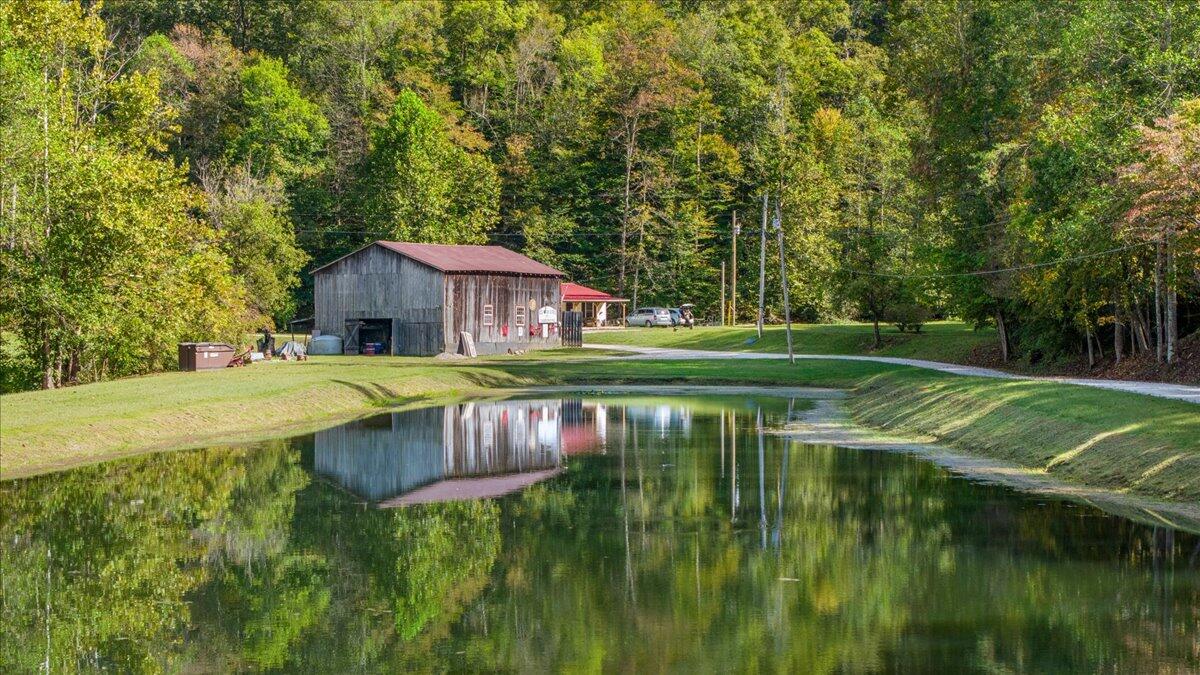 2270 Star Gap Road Property Photo 25