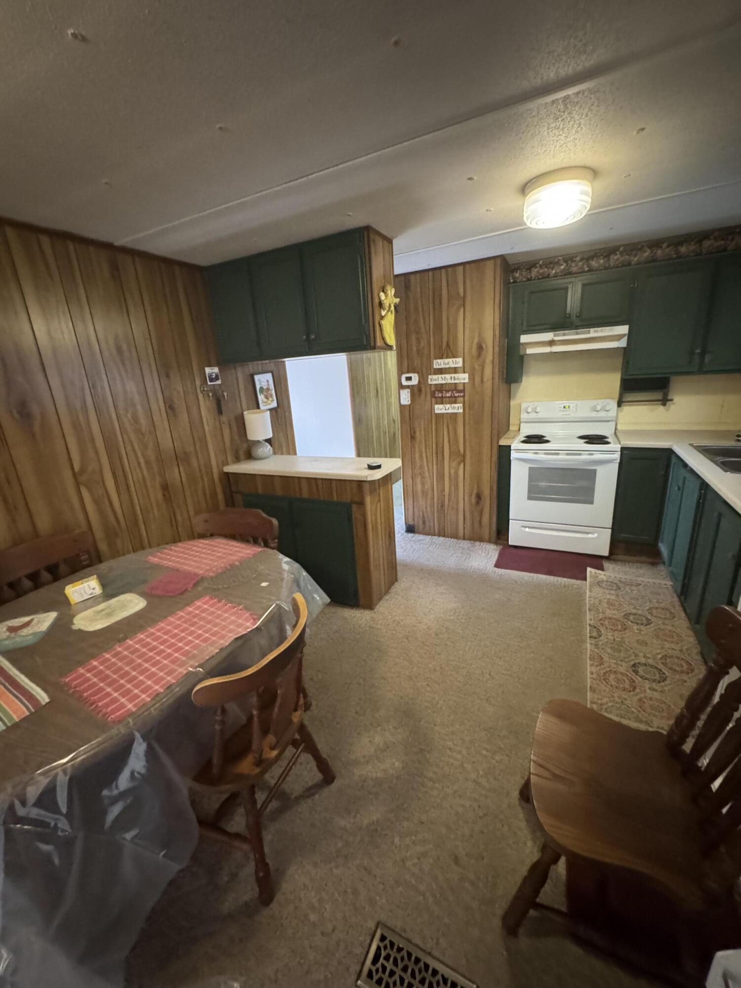 237 Brown Street Property Photo 8