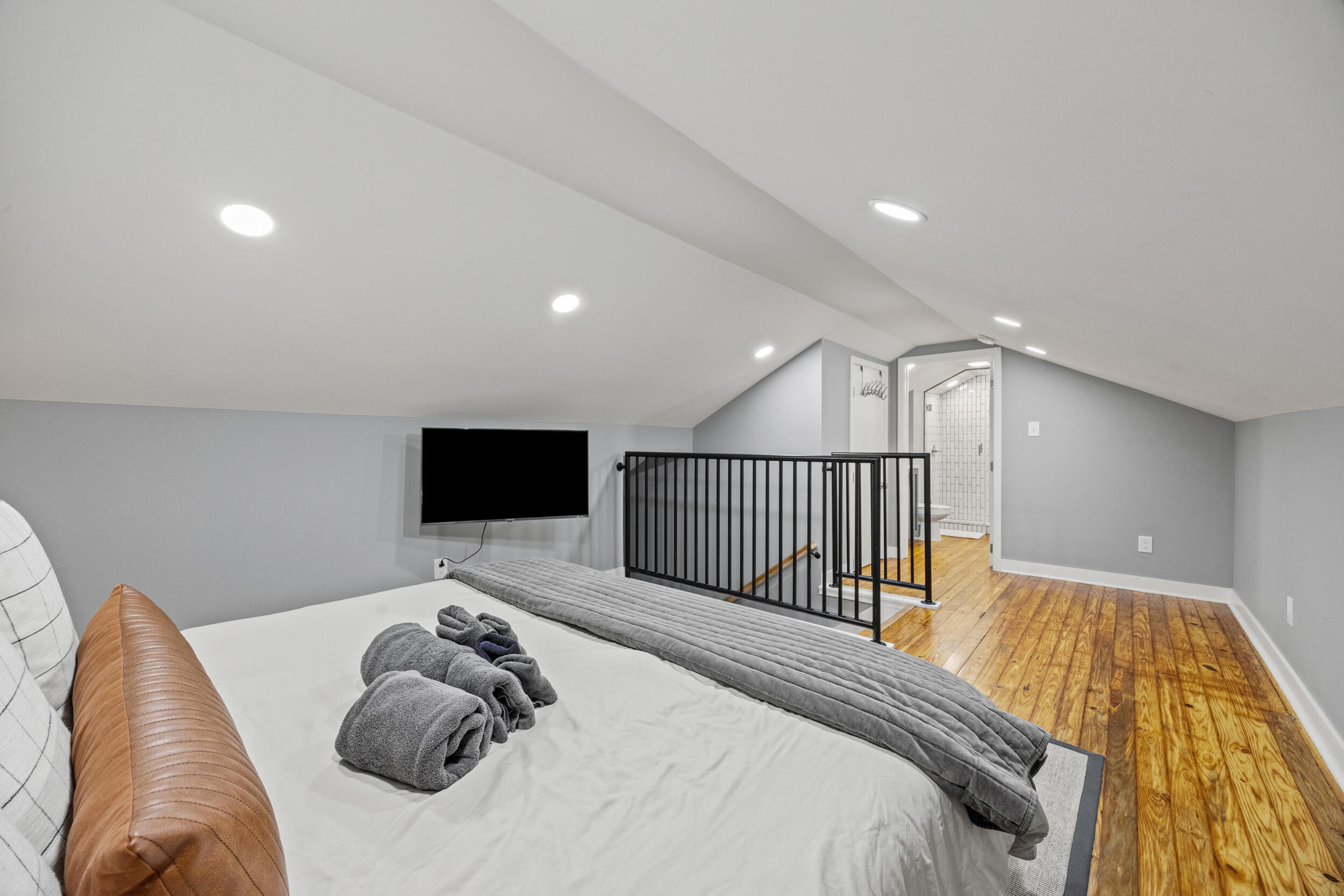 406 Delcamp Drive Property Photo 16