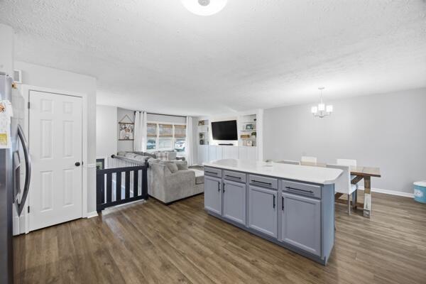 2808 Easthills Drive Property Photo 7