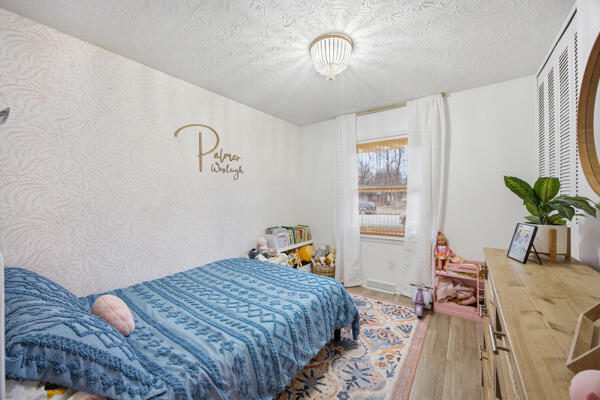 2808 Easthills Drive Property Photo 12