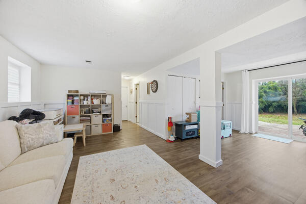 2808 Easthills Drive Property Photo 15