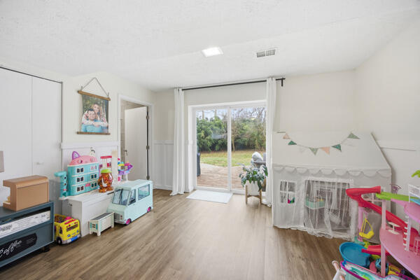2808 Easthills Drive Property Photo 16