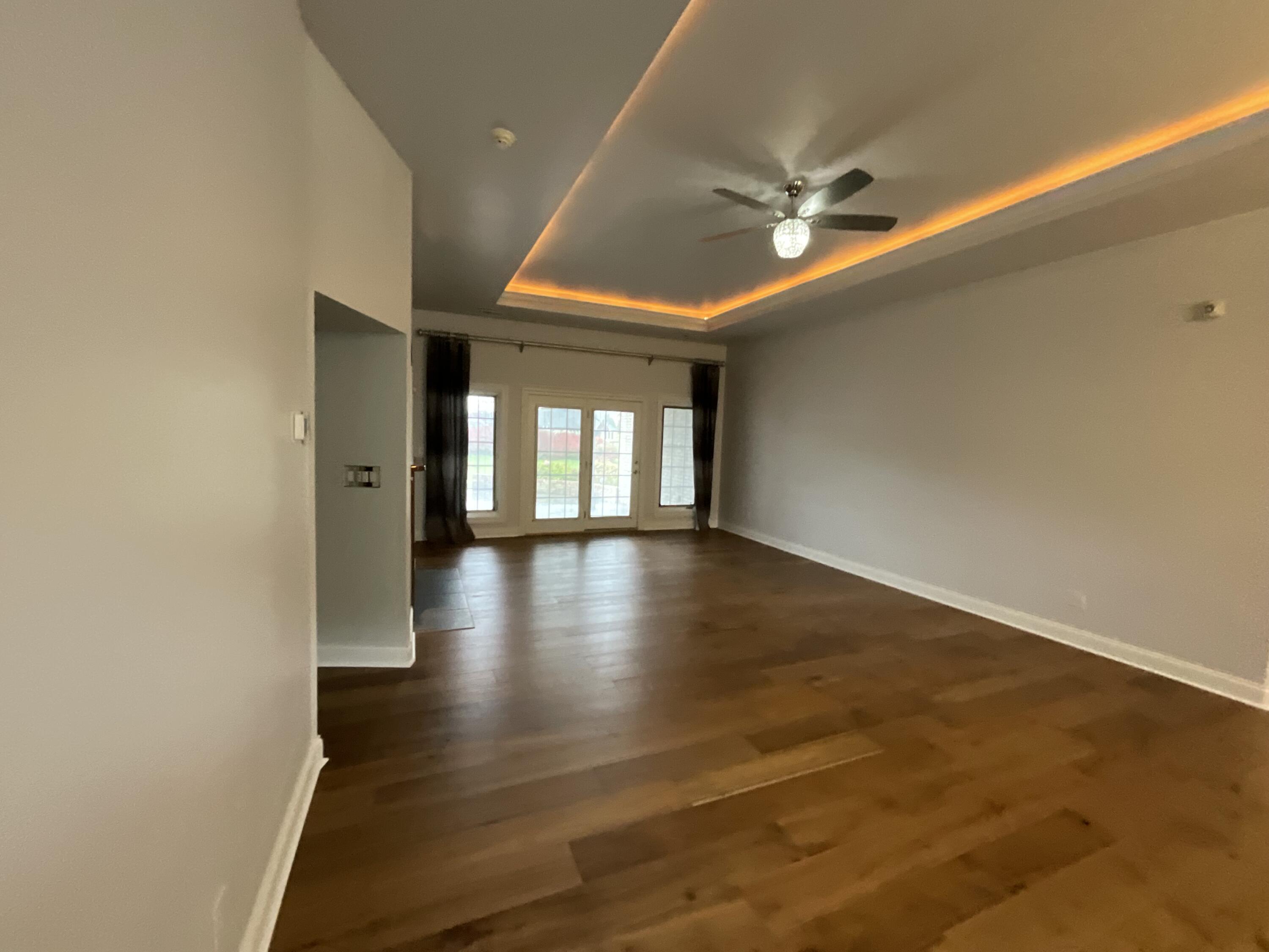 415 Splendor View Drive Property Photo 10