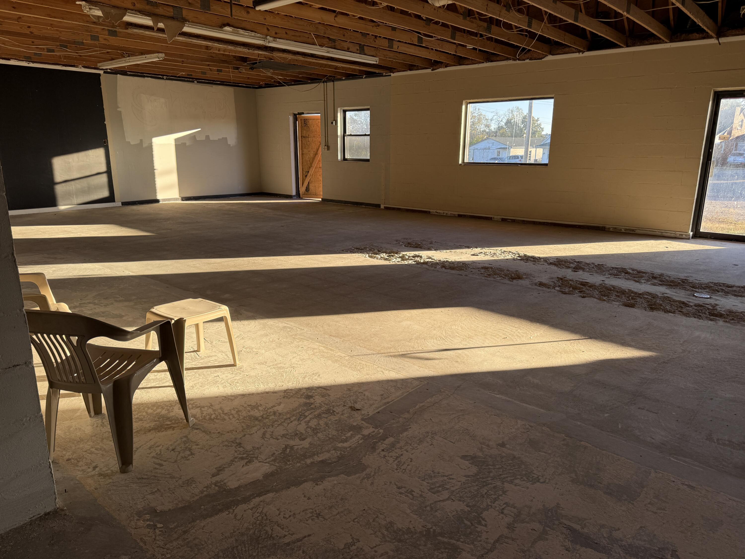4645 Camargo Road Property Photo 6