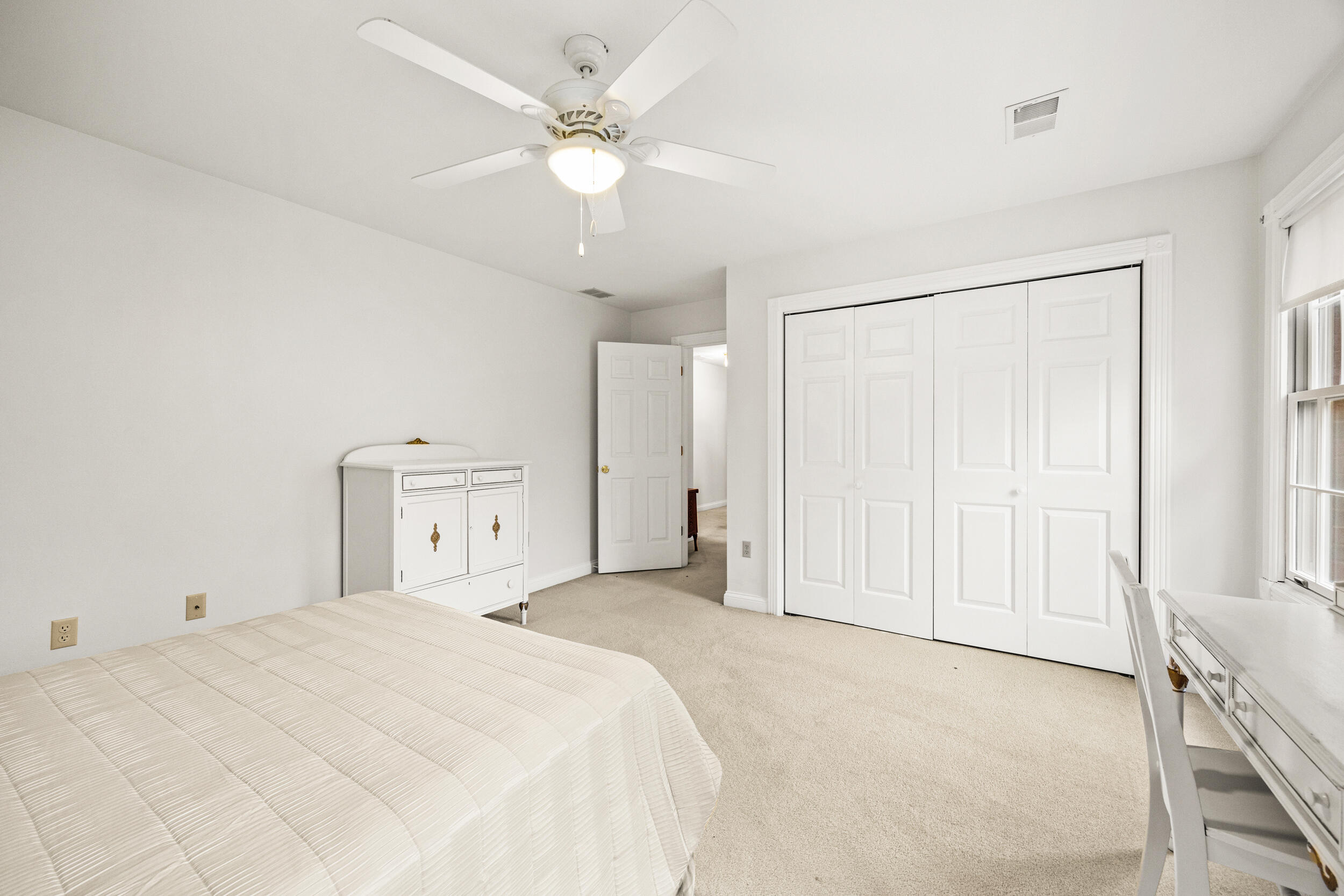 113 Old Pond Way Property Photo 22