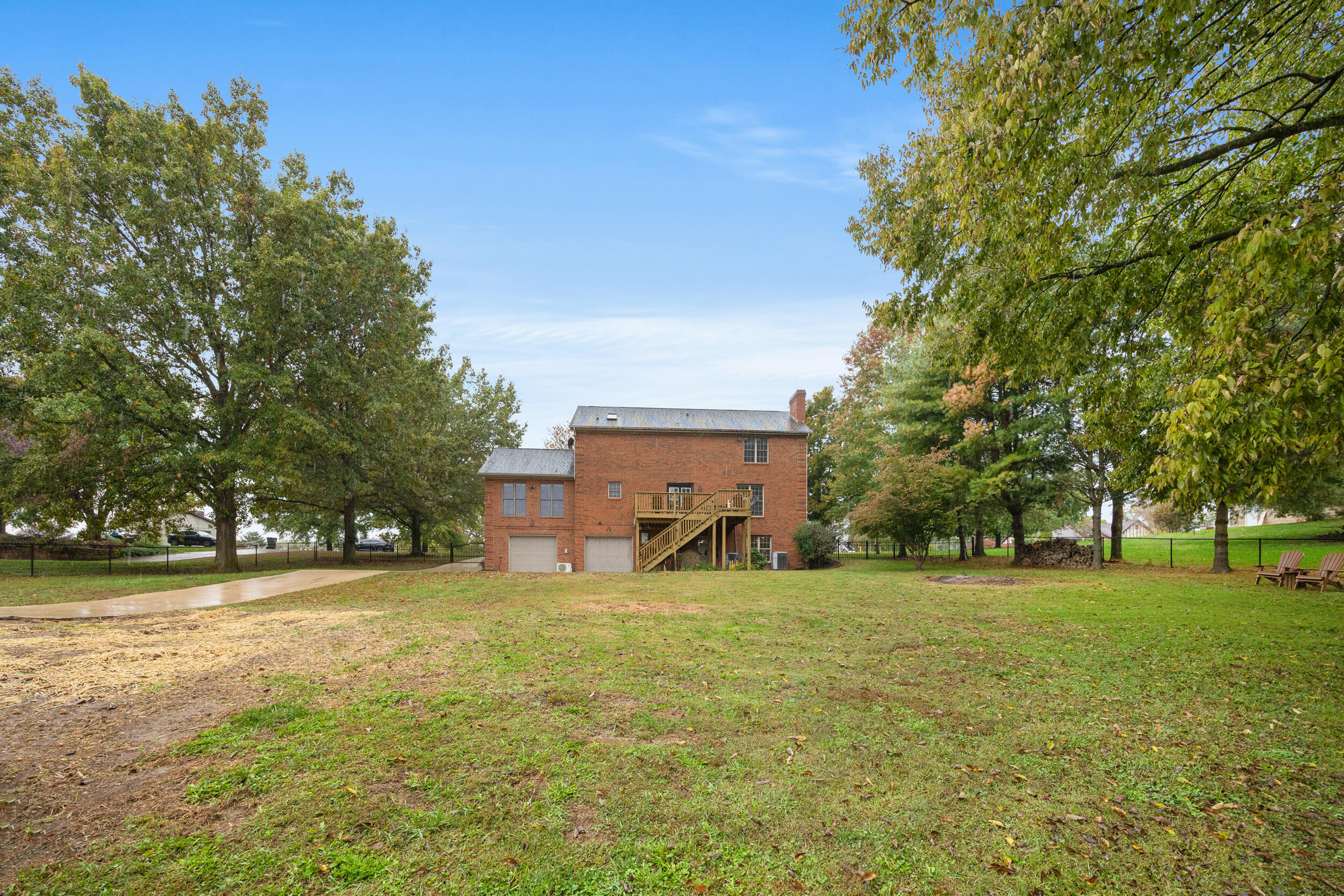 113 Old Pond Way Property Photo 43