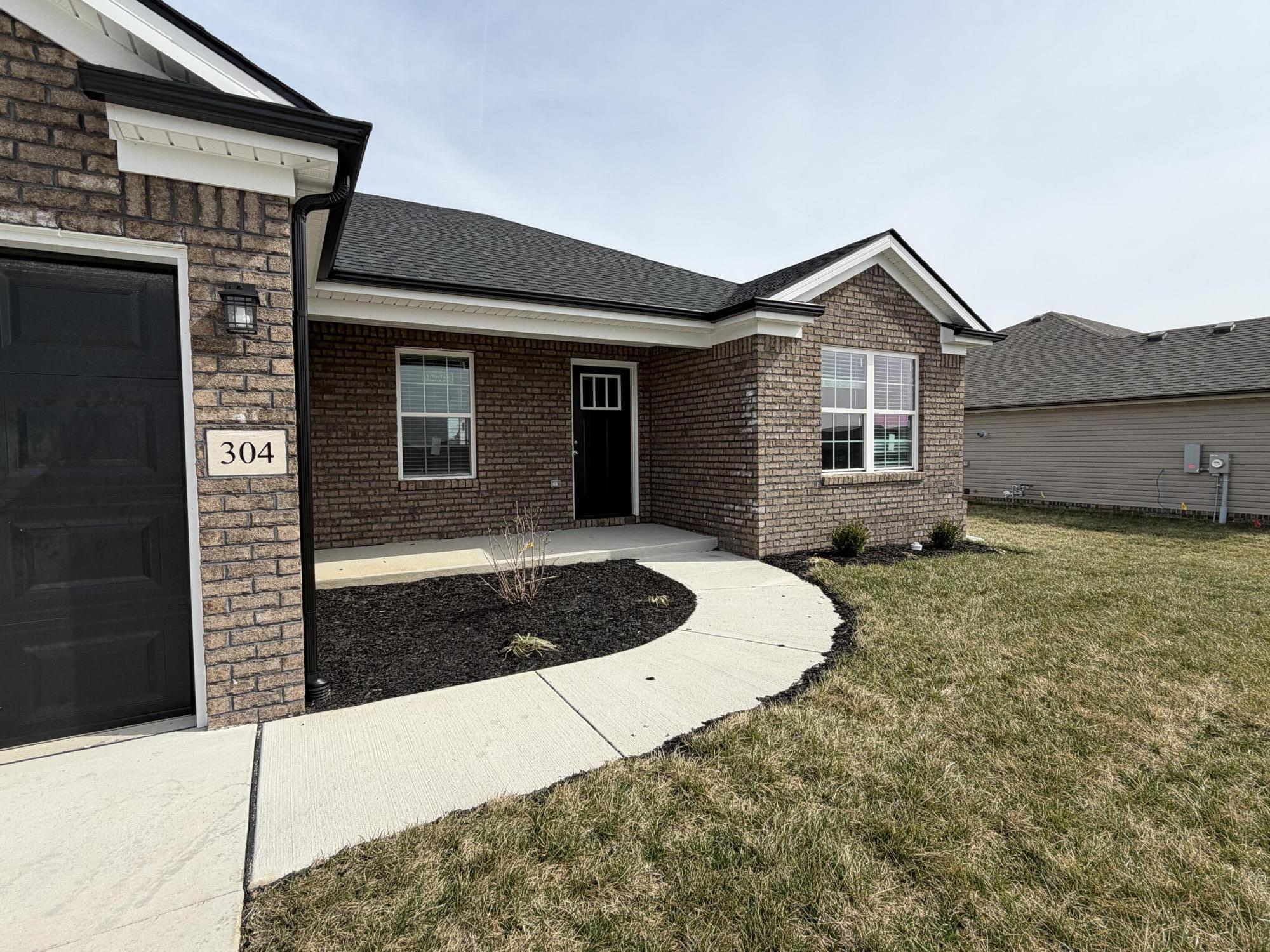 304 Whitley Way Property Photo 2