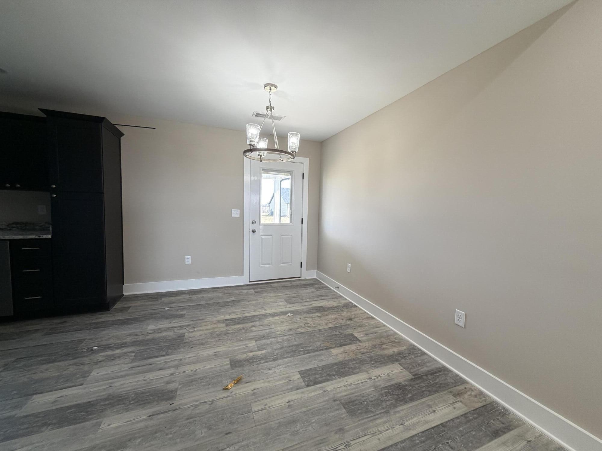 304 Whitley Way Property Photo 4
