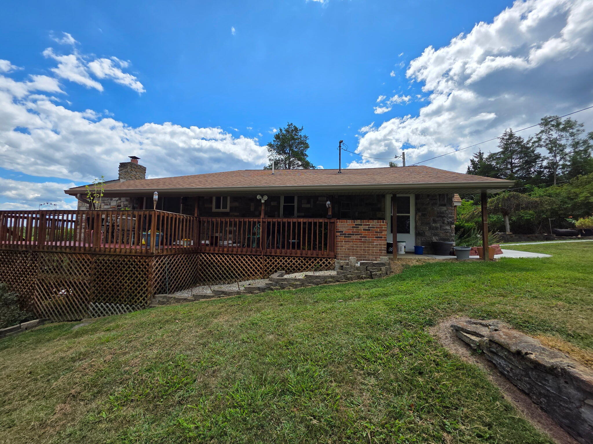 220 Leon Boulevard Property Photo 3