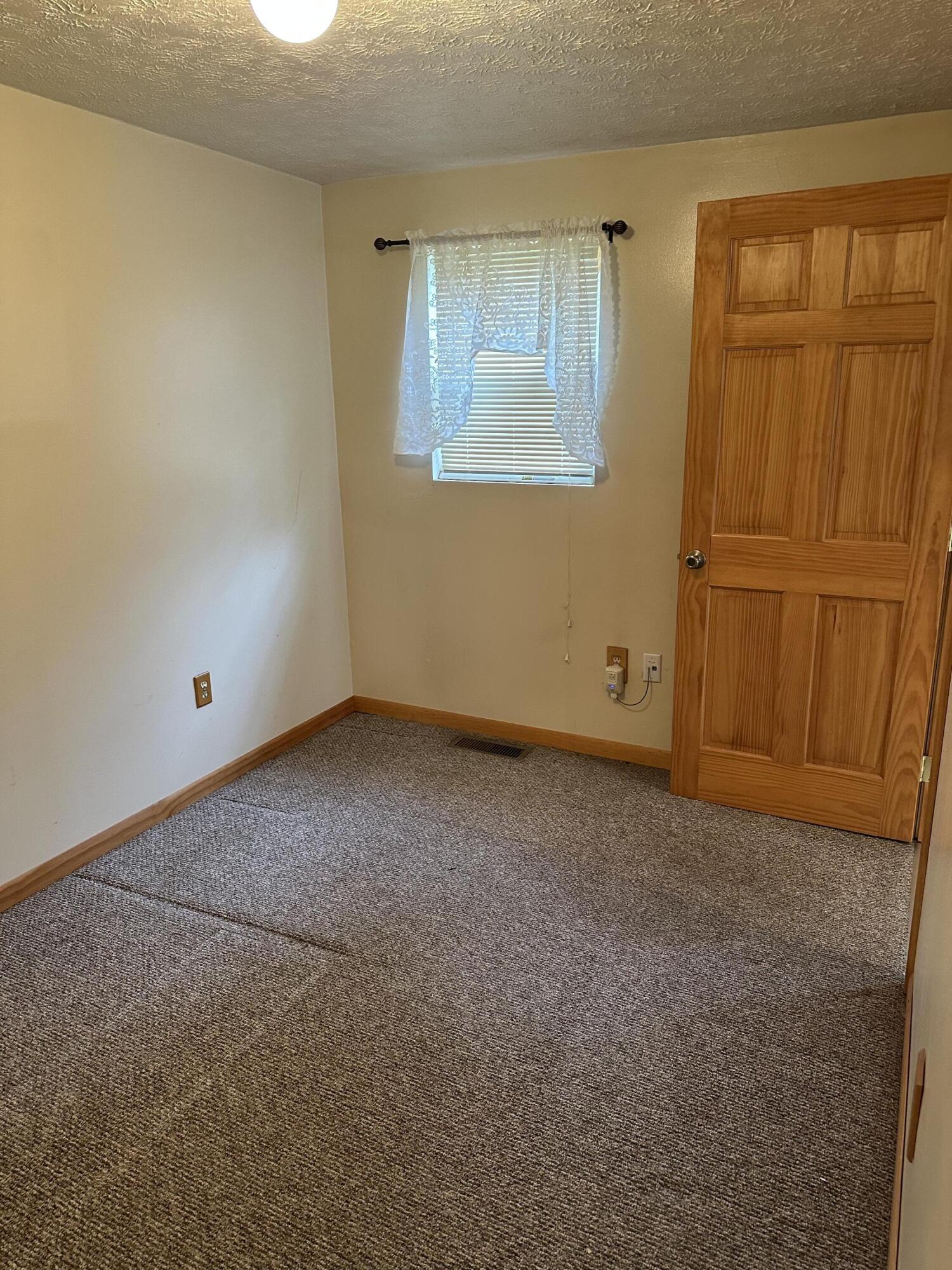 220 Leon Boulevard Property Photo 21