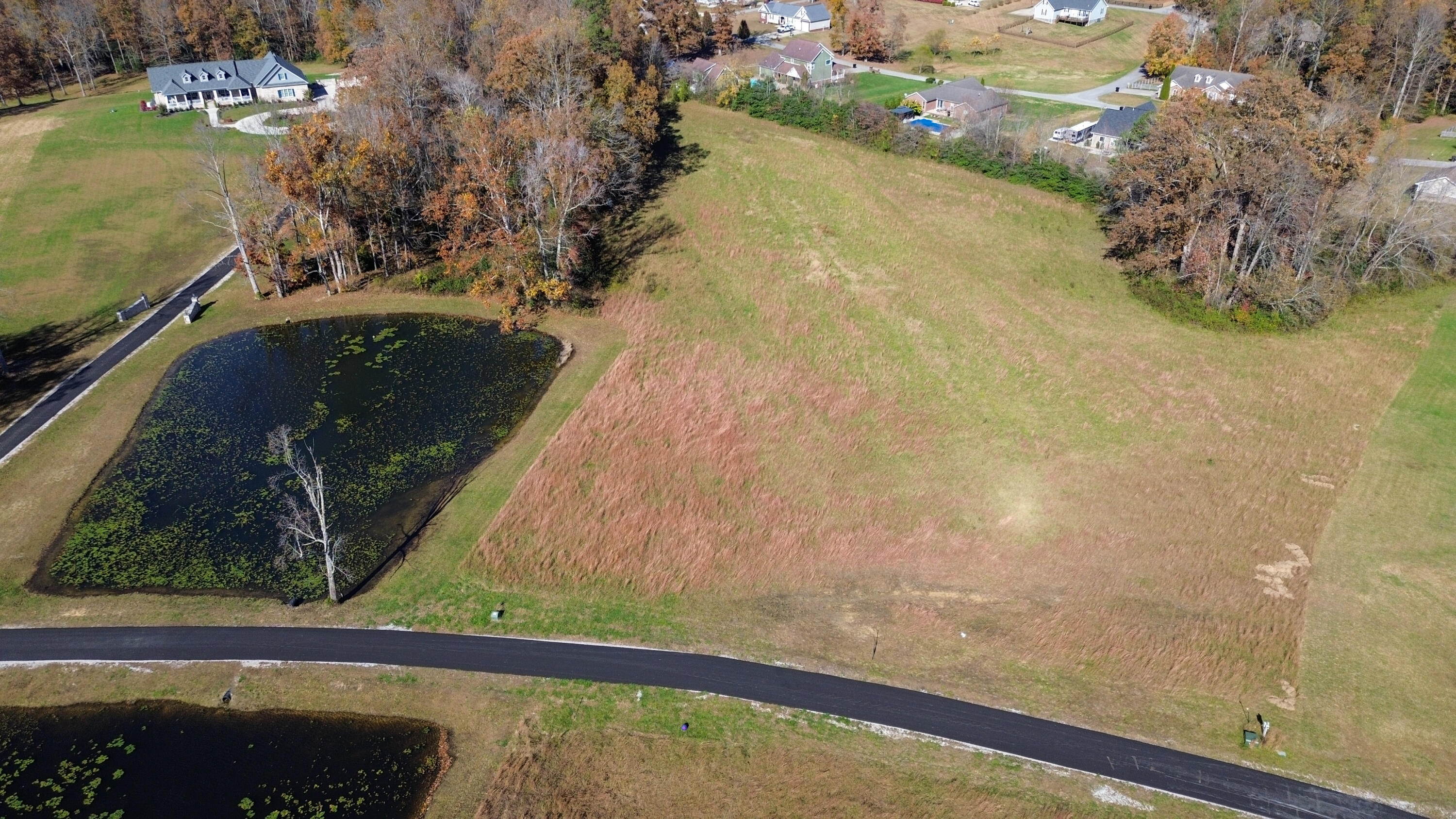 14 & 13 Good Neighbor Drive Property Photo 3