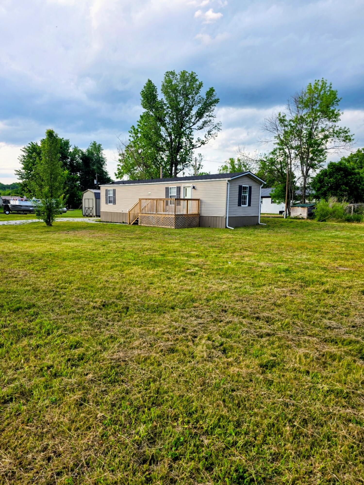231 Sunset Drive Property Photo 4