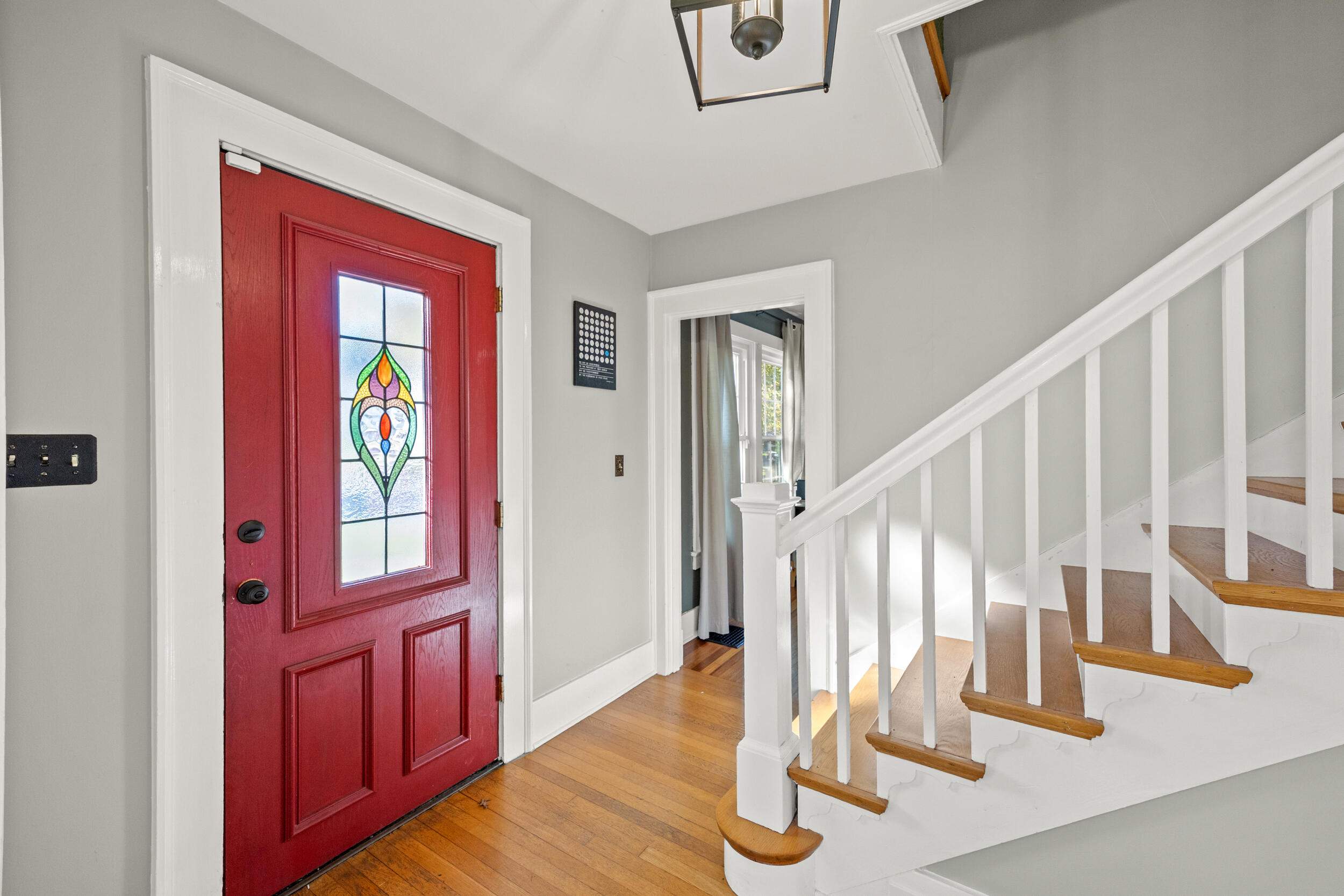 829 W Lexington Avenue Property Photo 6