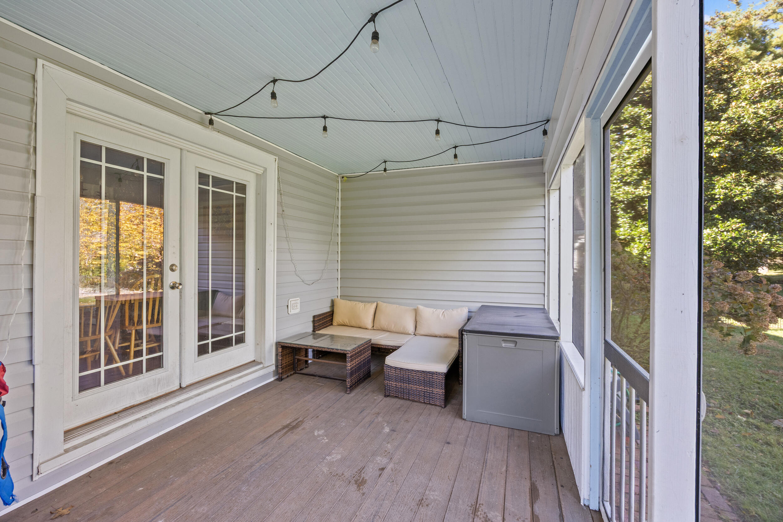 829 W Lexington Avenue Property Photo 30