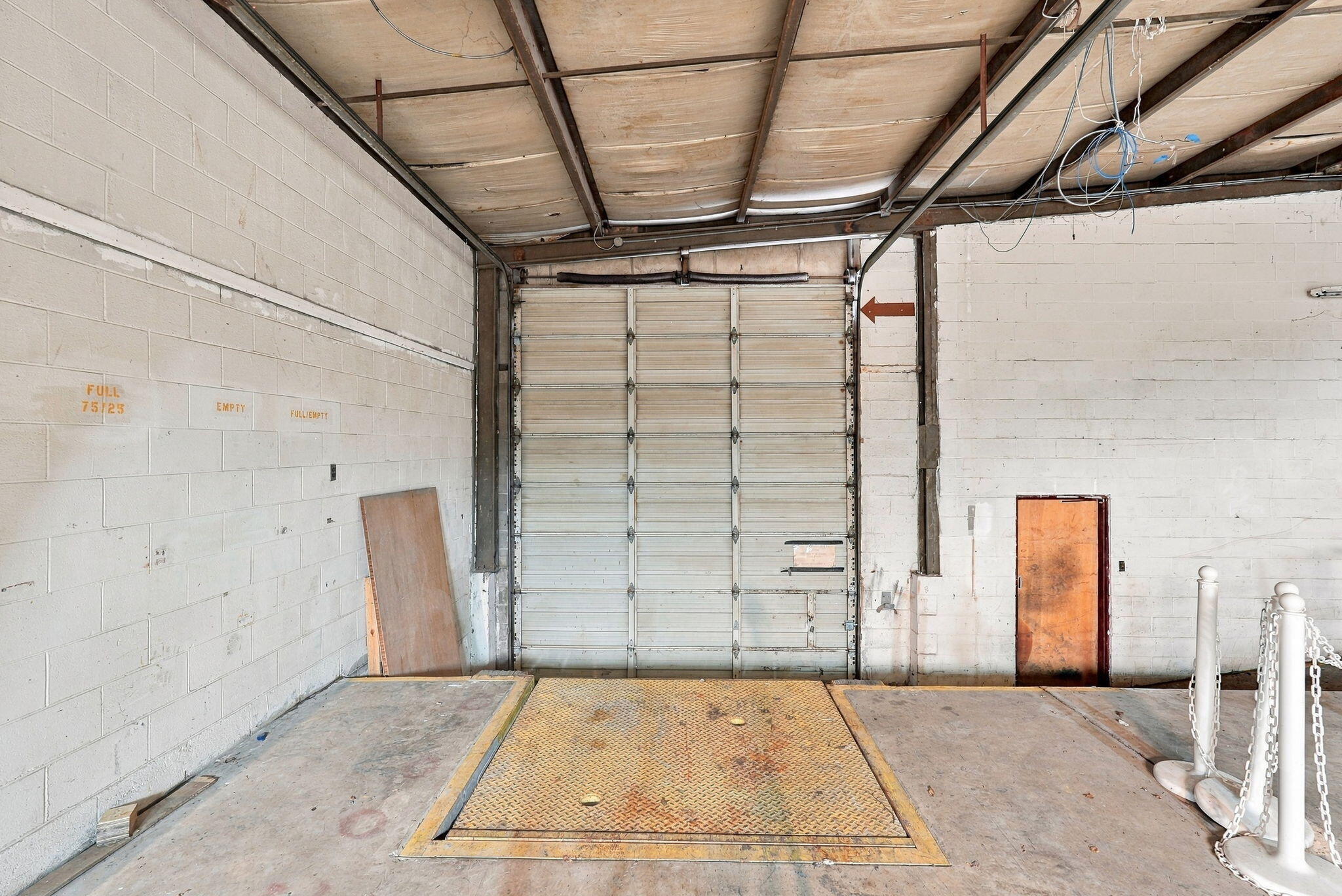 207 N Broadway Street Property Photo 28