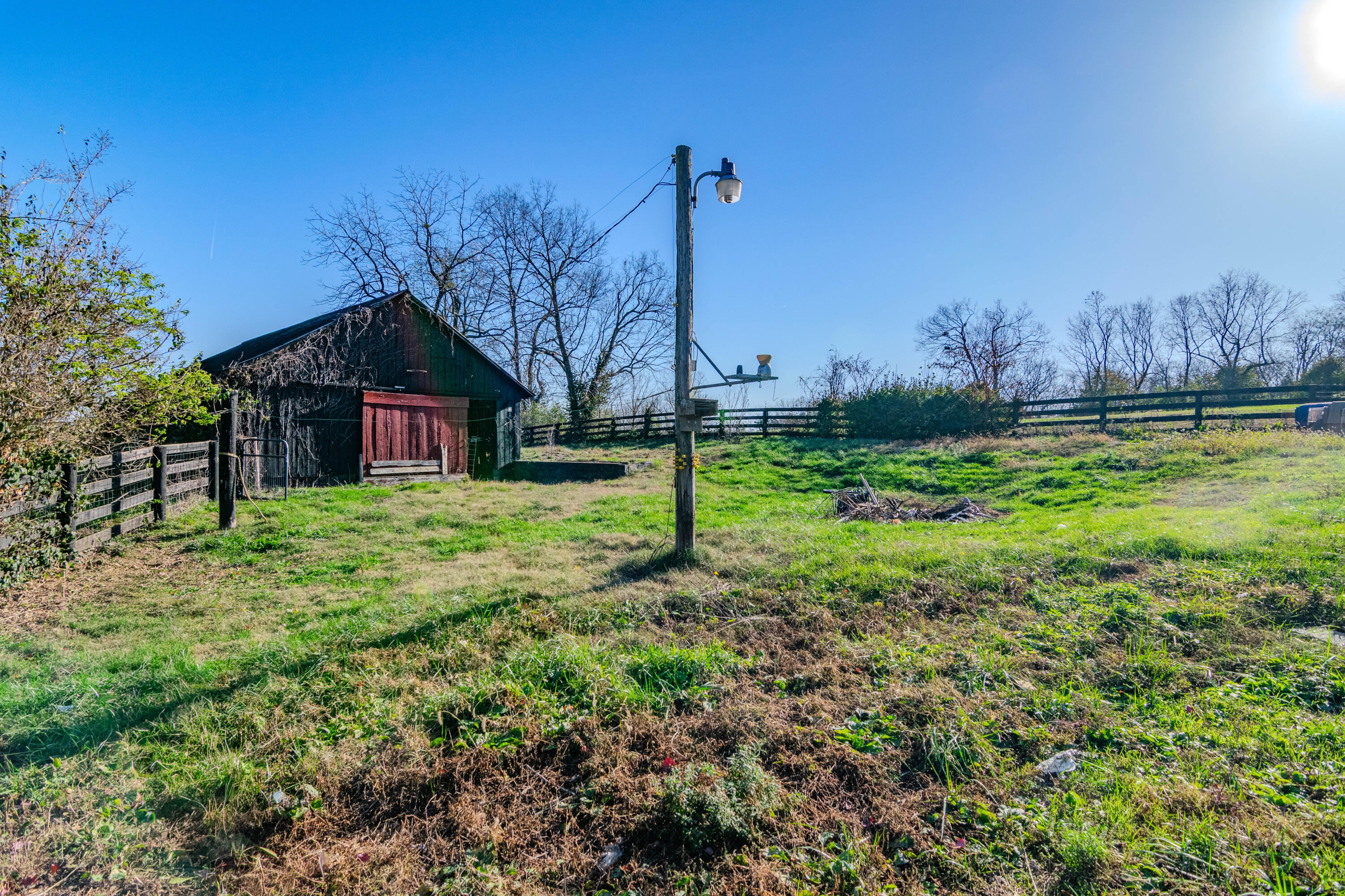 7897 Old Richmond Road Property Photo 23