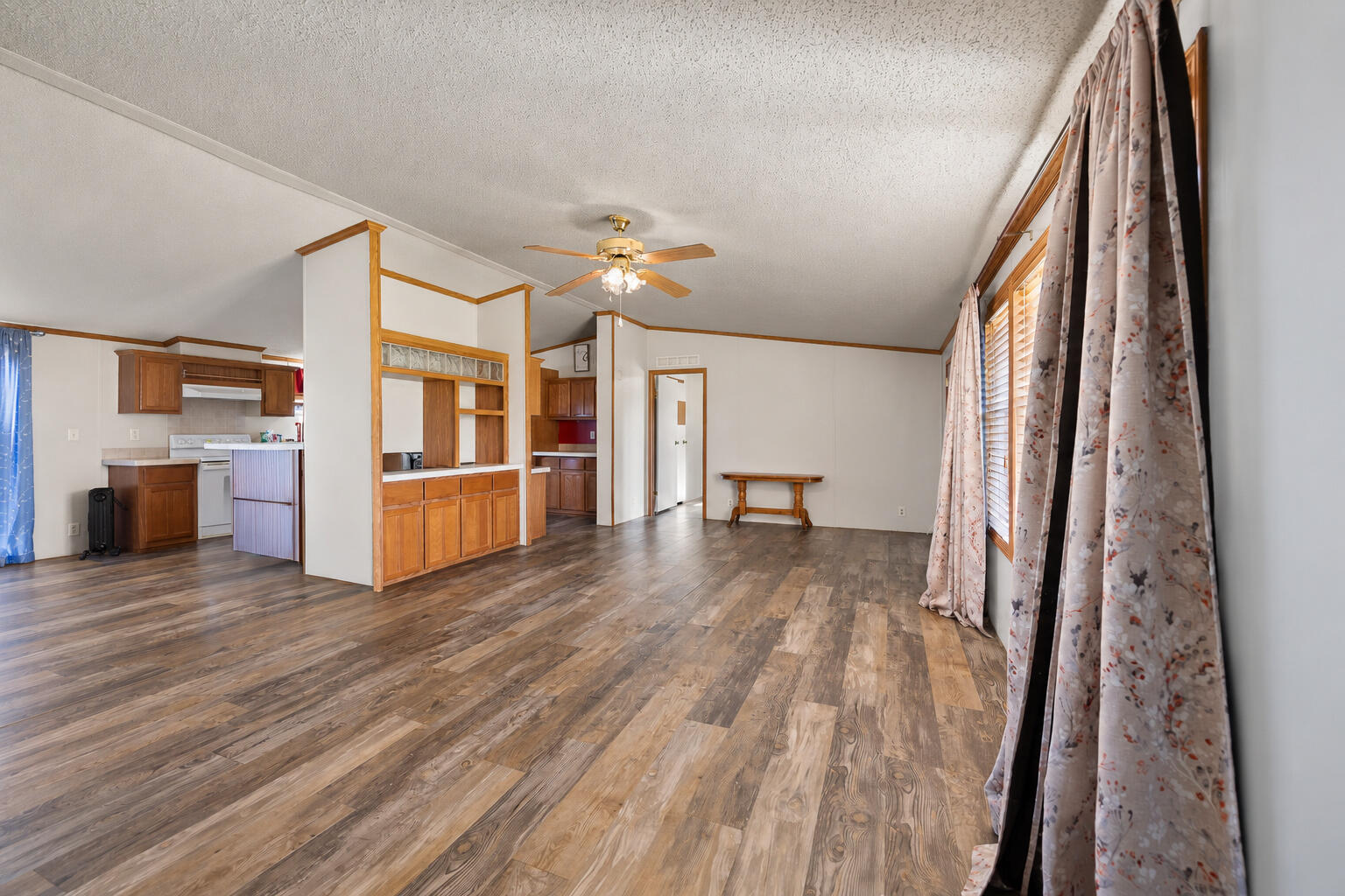 324 Lawless Lane Property Photo 4