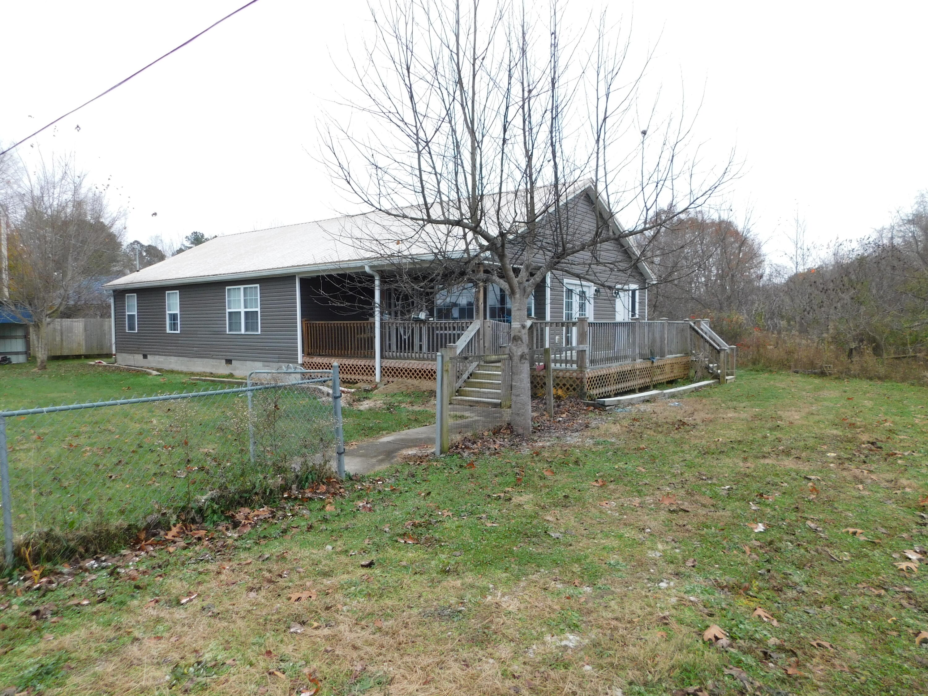 855 Pleasant Grove Loop Property Photo 3
