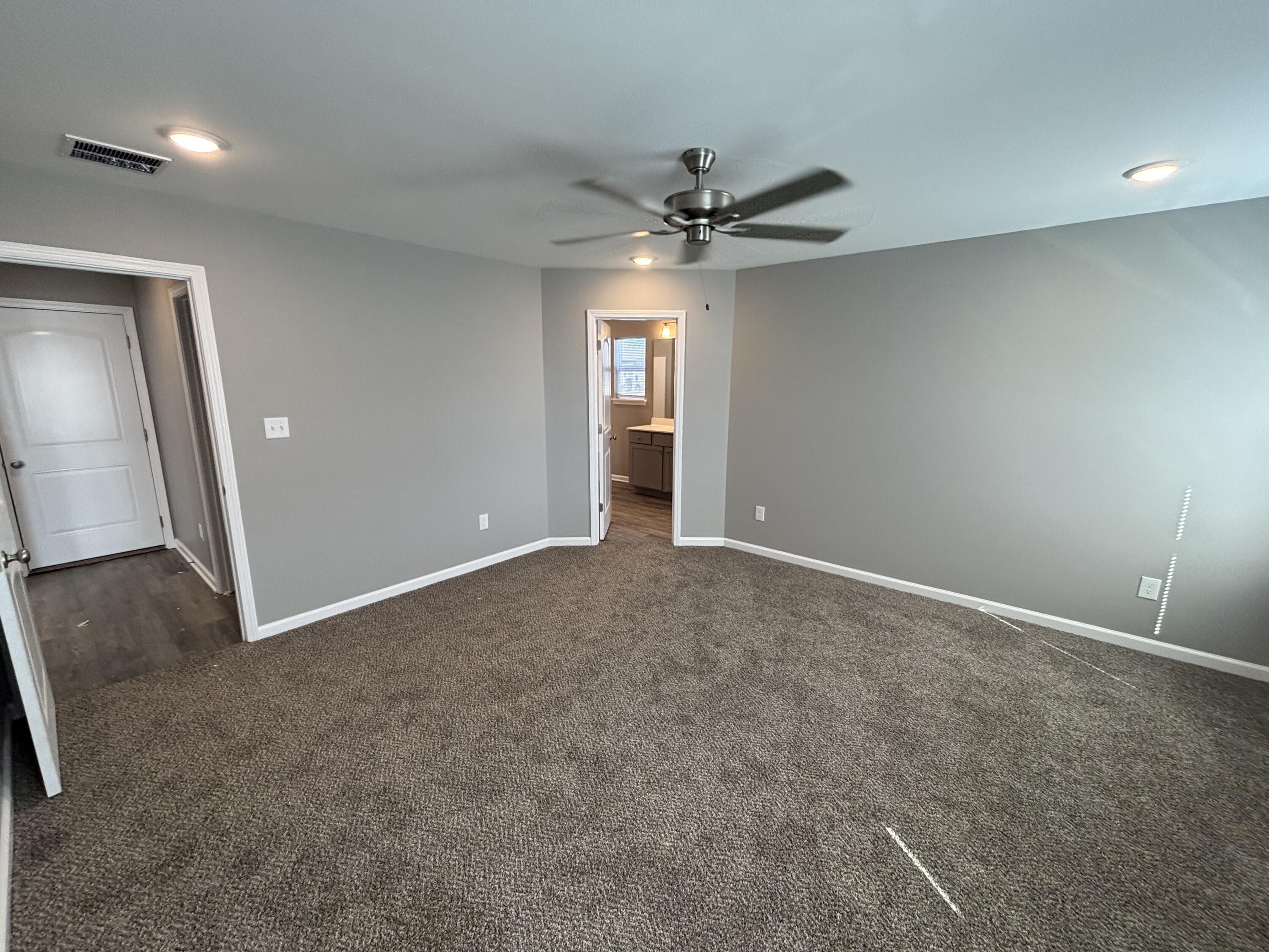 340 Pageant Drive Property Photo 4