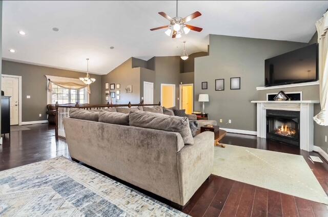 521 Water Cliff Drive Property Photo 8