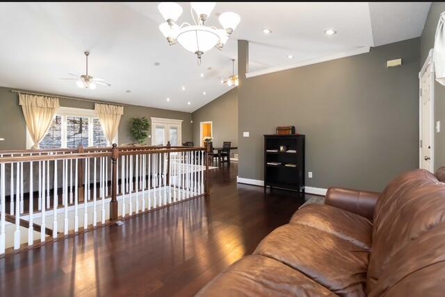 521 Water Cliff Drive Property Photo 9